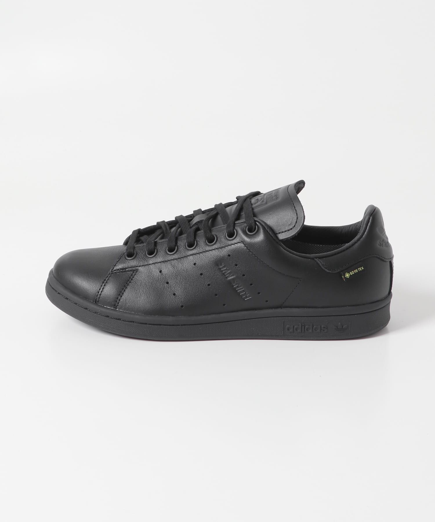 URBAN RESEARCH「adidas　STAN SMITH GTX」|スニーカー|
