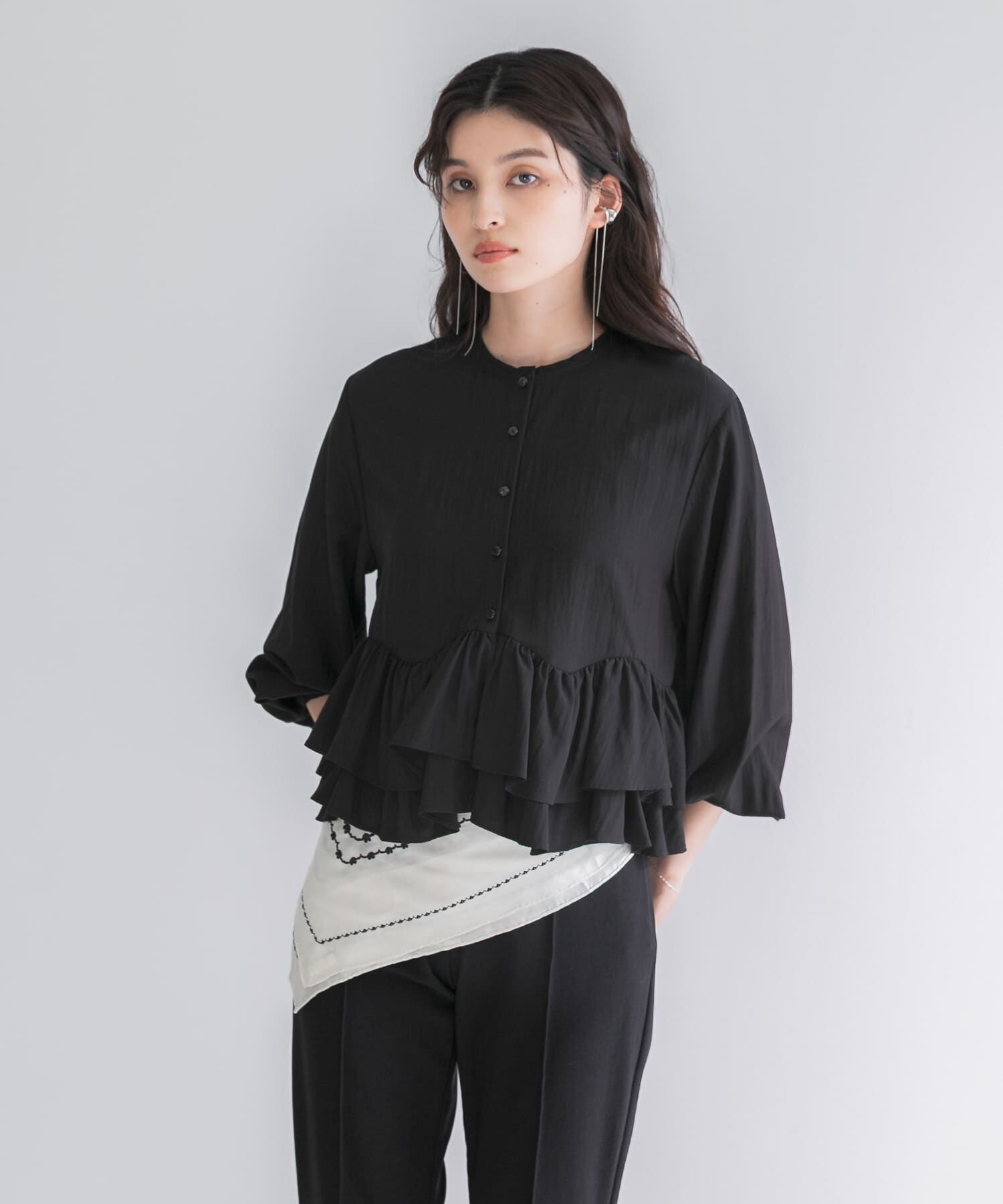 URBAN RESEARCH ROSSO「『WEB限定』フリルヘムブラウス」|シャツ・ブラウス|