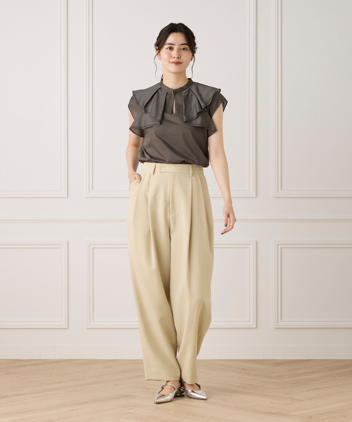 INED「《大きいサイズ》ラッフルカラードッキングプルオーバー」|Tシャツ・カットソー|