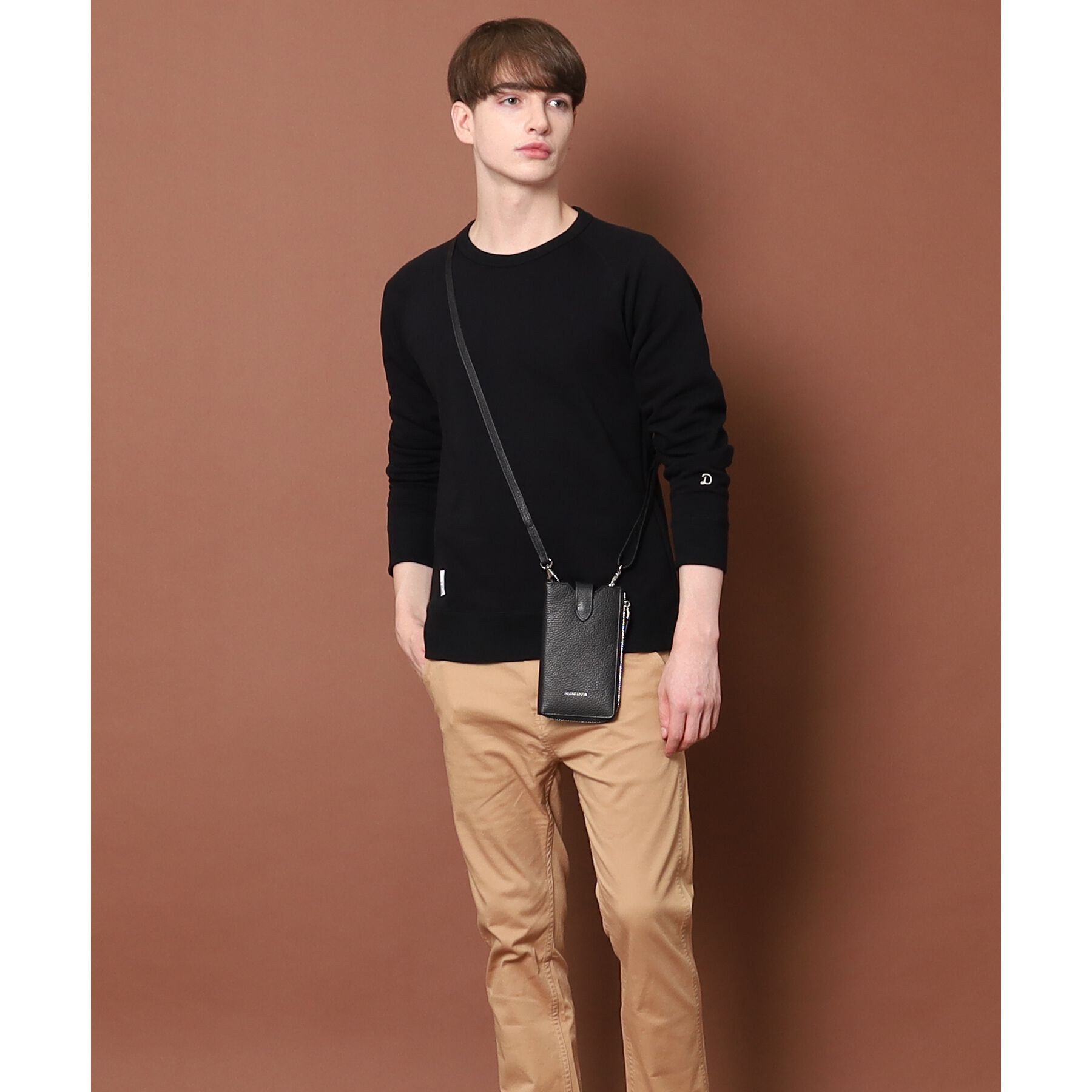 DRESSTERIOR「【Safari5月号掲載】イタリアレザースマホショルダーバッグ」|ショルダー・メッセンジャー|