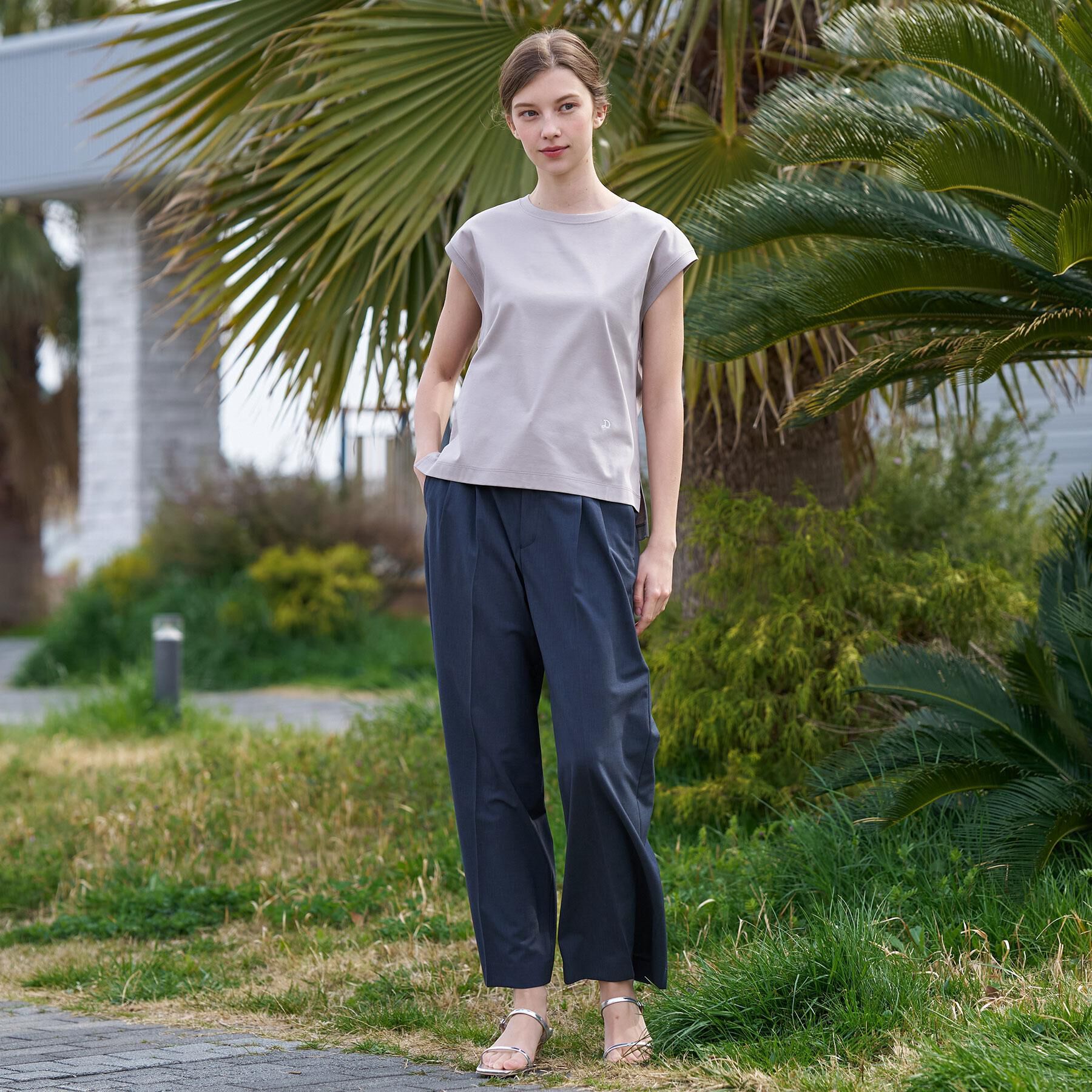 DRESSTERIOR「【接触冷感／抗菌防臭／消臭】アイスクリアコットンフレンチスリーブT」|Tシャツ・カットソー|