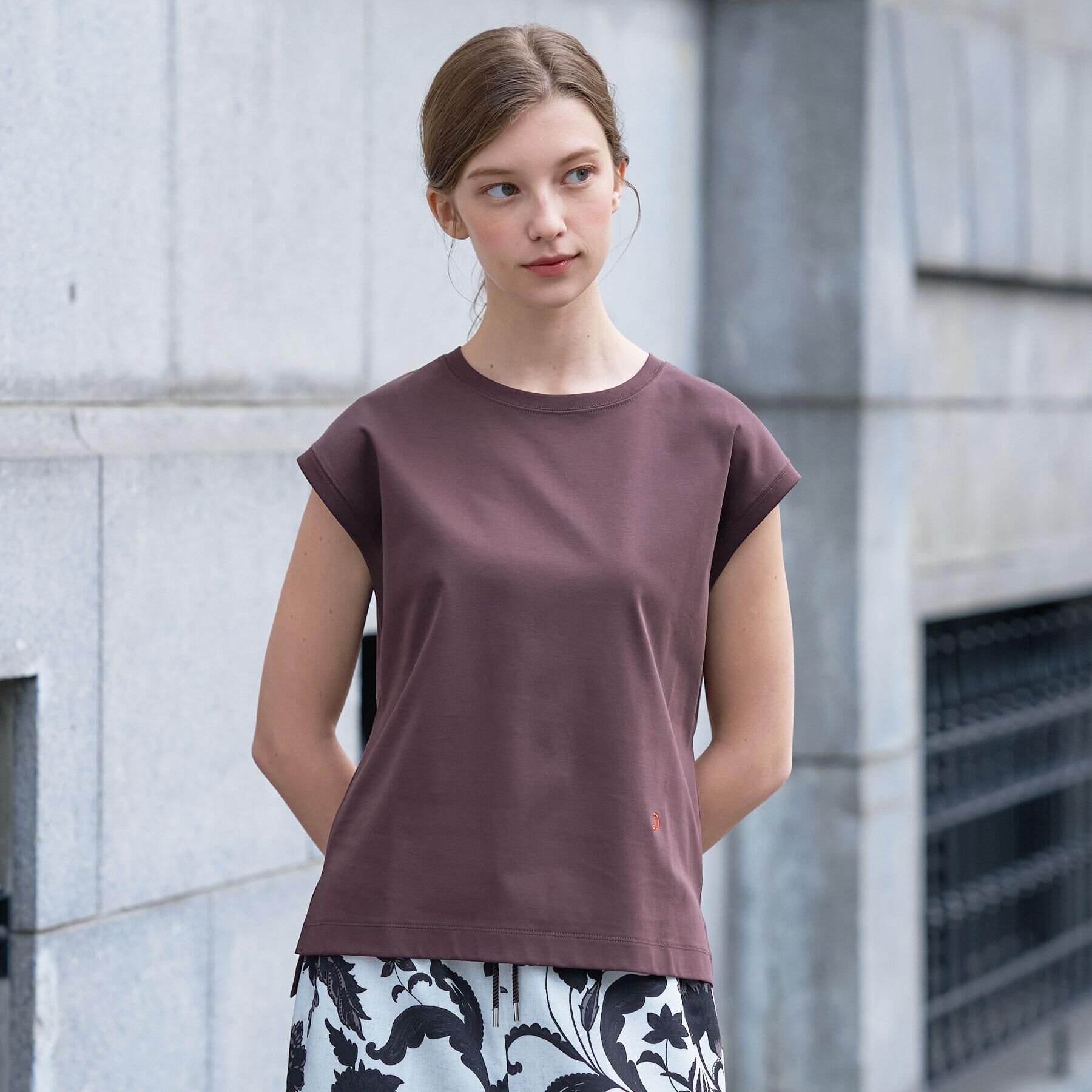 DRESSTERIOR「【接触冷感／抗菌防臭／消臭】アイスクリアコットンフレンチスリーブT」|Tシャツ・カットソー|