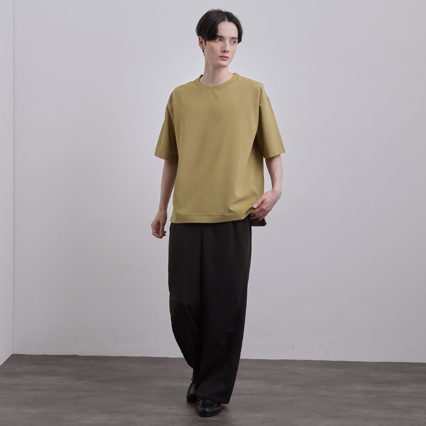 tk.TAKEO KIKUCHI「AIRY DRYクルーネックTシャツ/吸水速乾/UVカット/マシーンウォッシャブル/洗濯可/イージー」|シャツ・ブラウス|