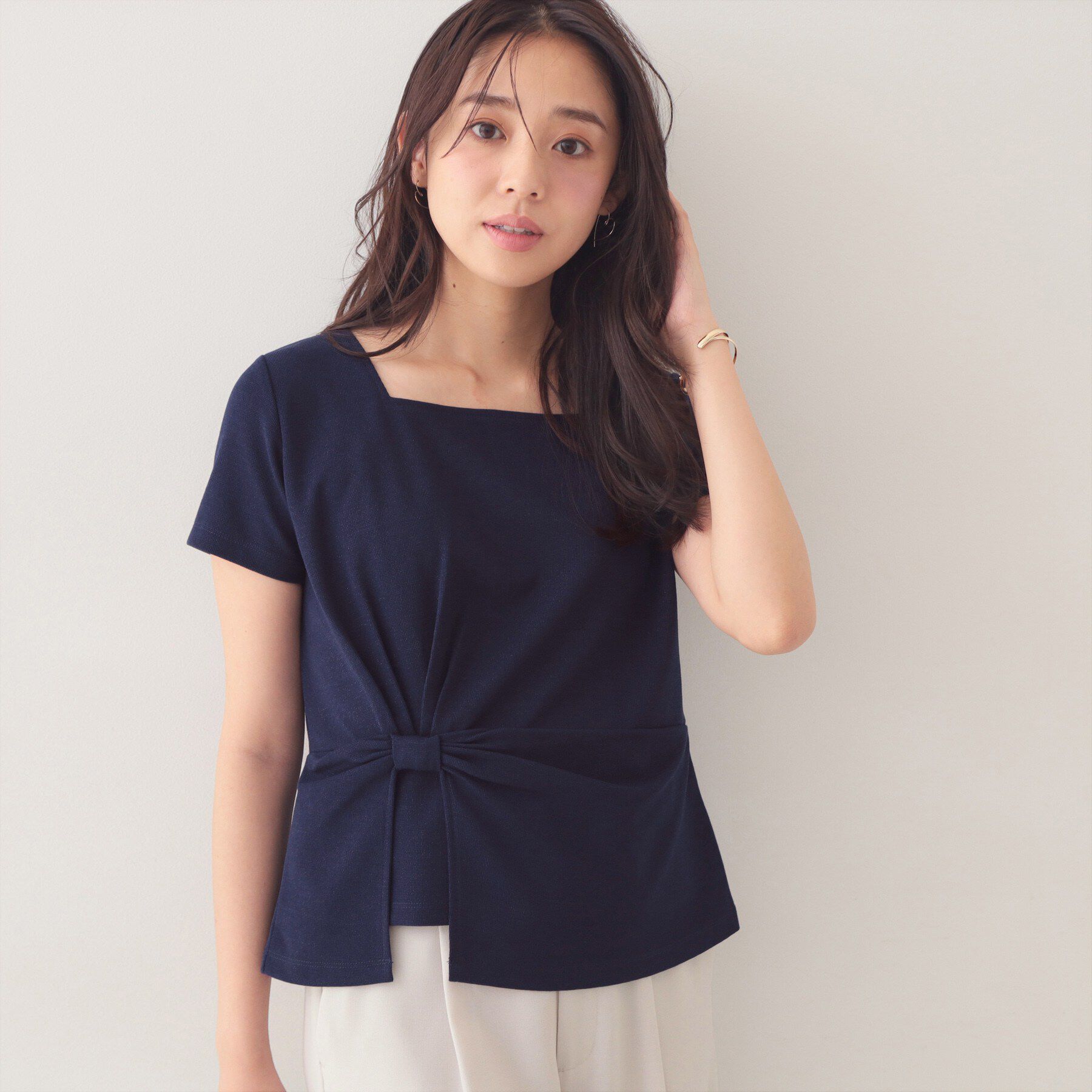index「【接触冷感／UVケア】スクエアネックリボントップス《洗濯機OK》」|Tシャツ・カットソー|