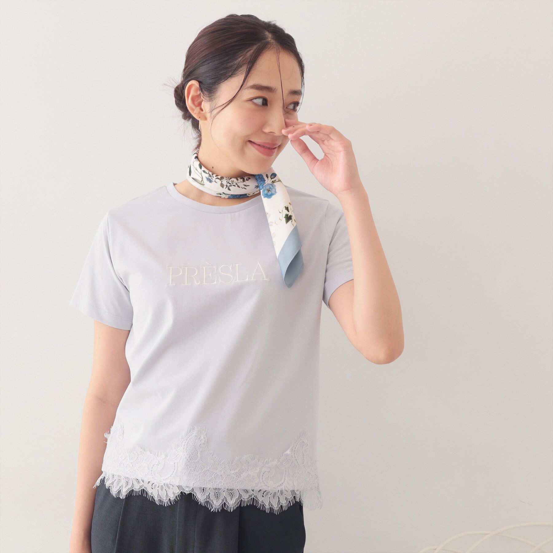 index「【接触冷感／UVケア】裾レースロゴTシャツ《洗濯機OK》」|Tシャツ・カットソー|