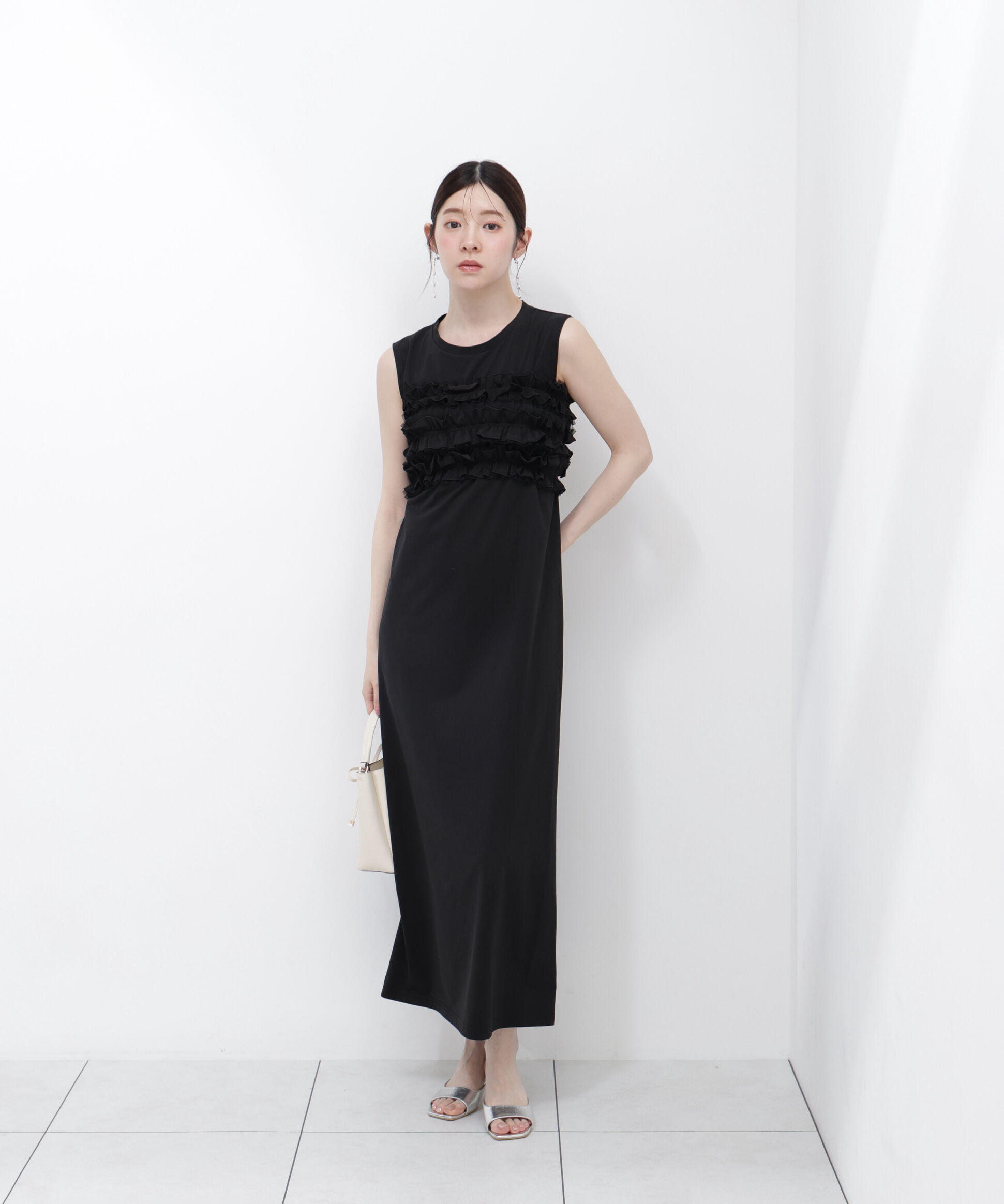 PROPORTION BODY DRESSING「〈a/mie〉フリルベア付きカットワンピース」|ワンピース|