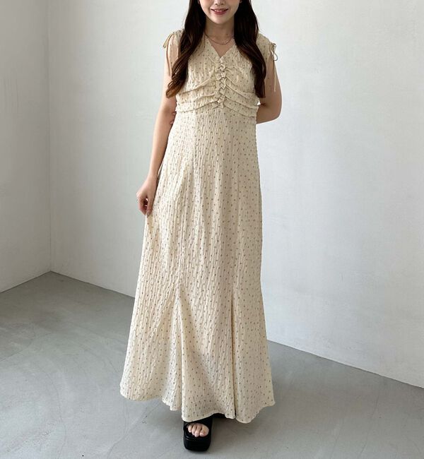 archives「小花柄ドロストノースリワンピース」|ワンピース|BEIGE
