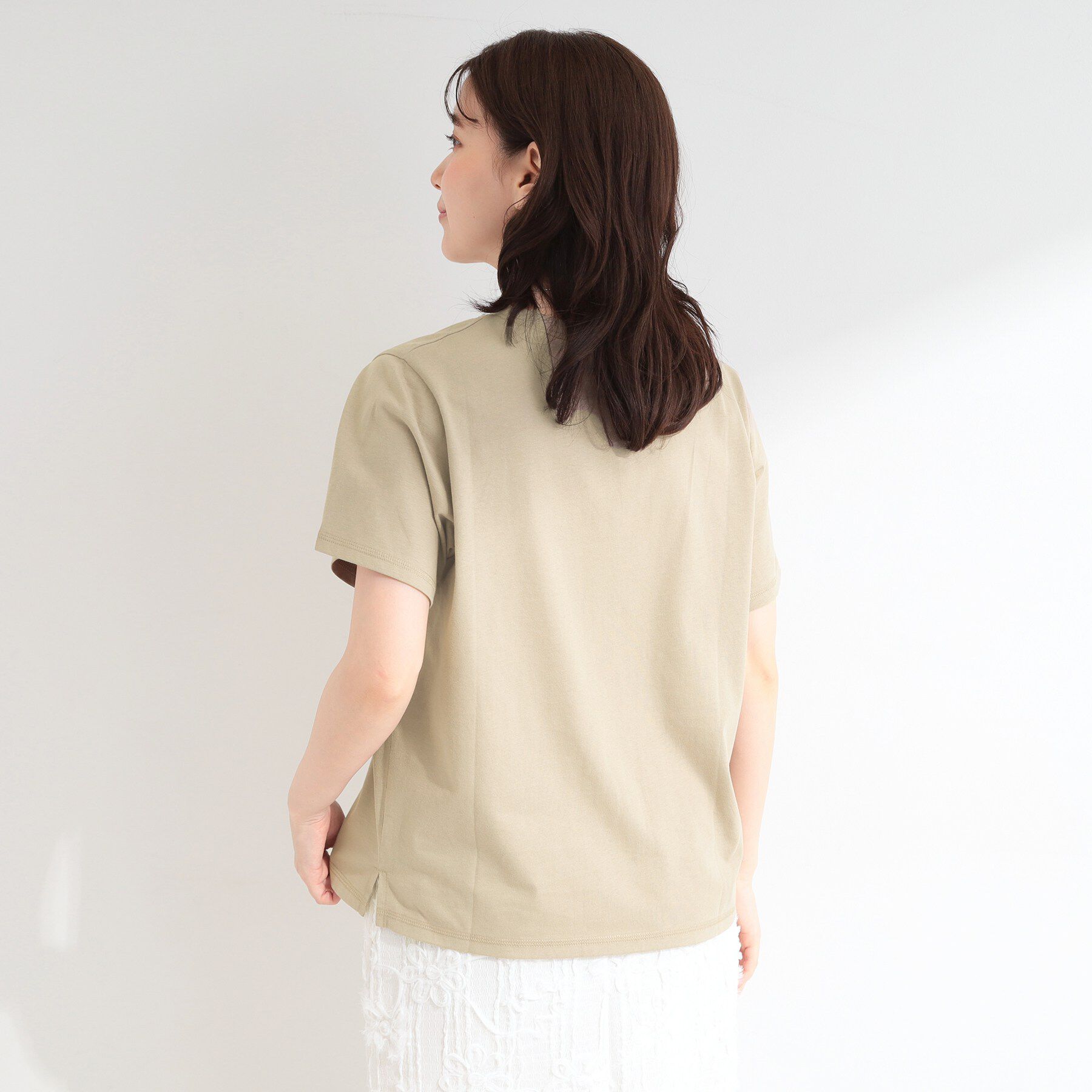 SHOO･LA･RUE「【綿100%/ひんやり/S-LL/洗濯機可】選べる5柄 大人のベーシックカラープリントTシャツ」|Tシャツ・カットソー|