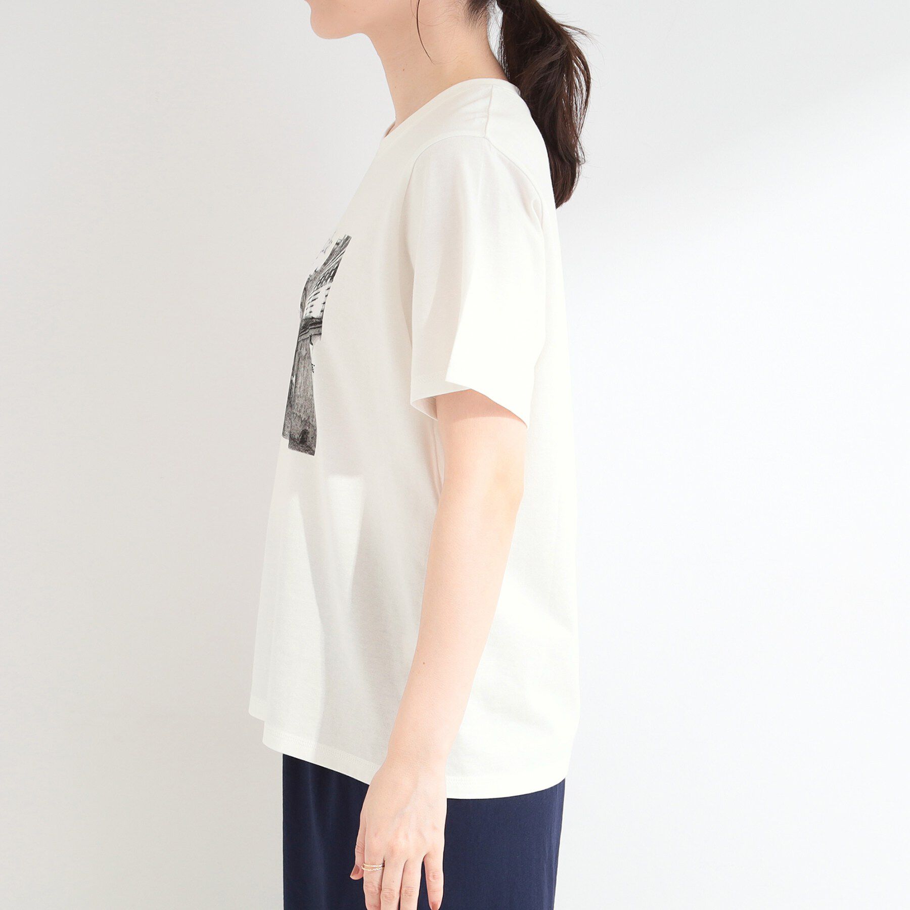 SHOO･LA･RUE「【綿100%/ひんやり/S-LL/洗濯機可】選べる5柄 大人のベーシックカラープリントTシャツ」|Tシャツ・カットソー|