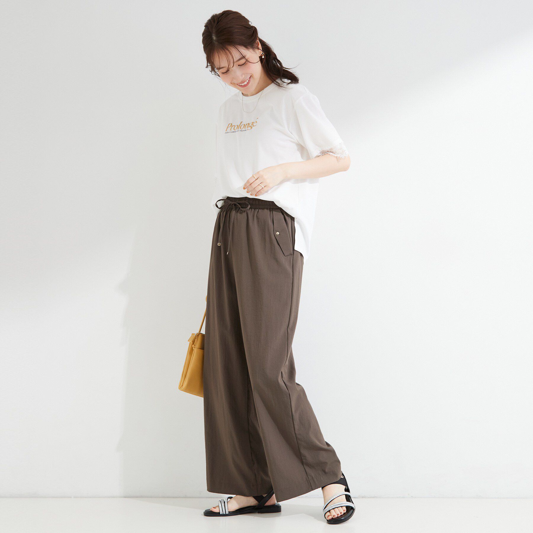 SHOO･LA･RUE「【ひんやり/UV/S-LL】柄アソート お袖レースが旬顔 上品に決まる大人Tシャツ」|Tシャツ・カットソー|