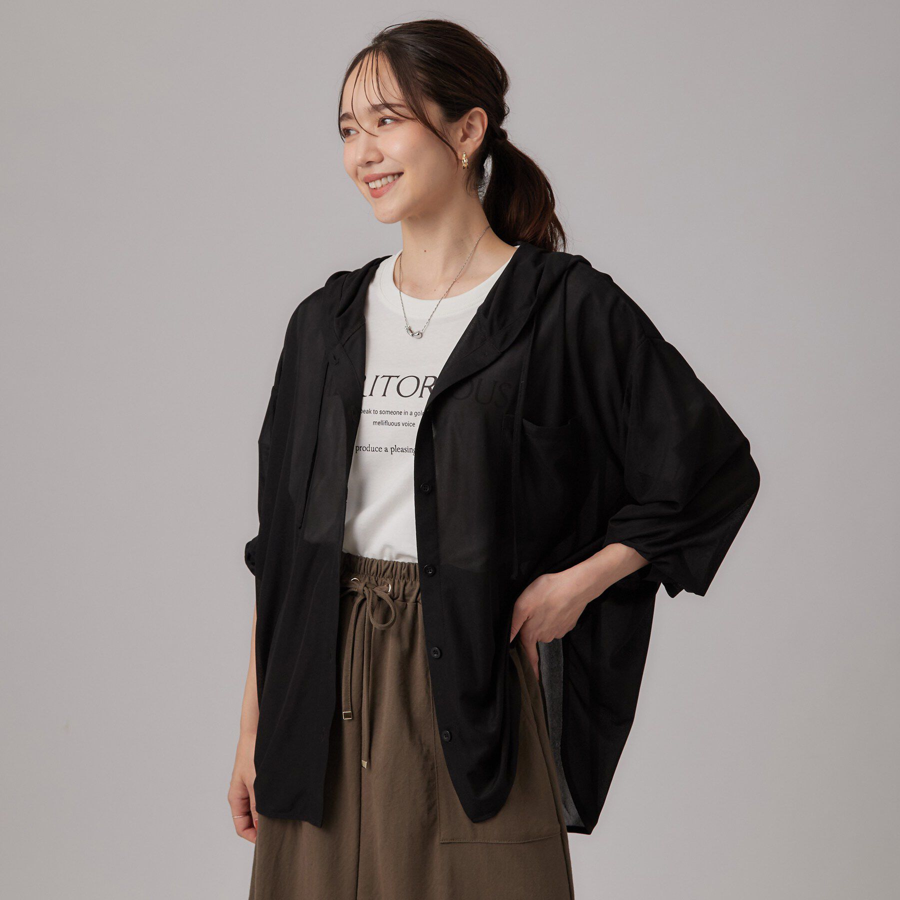 SHOO･LA･RUE「【洗濯機可/体型カバー】程よい透け感の ゆるシルエットシア―シャツ」|パーカー|