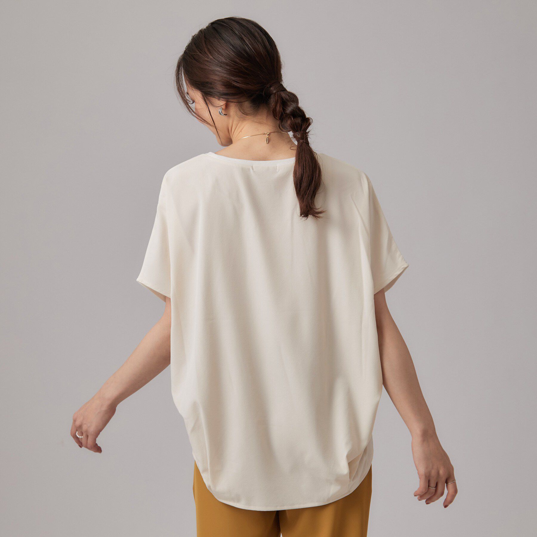SHOO･LA･RUE「【ひんやり/UV】異素材ドッキング 裾タックプルオーバー」|Tシャツ・カットソー|