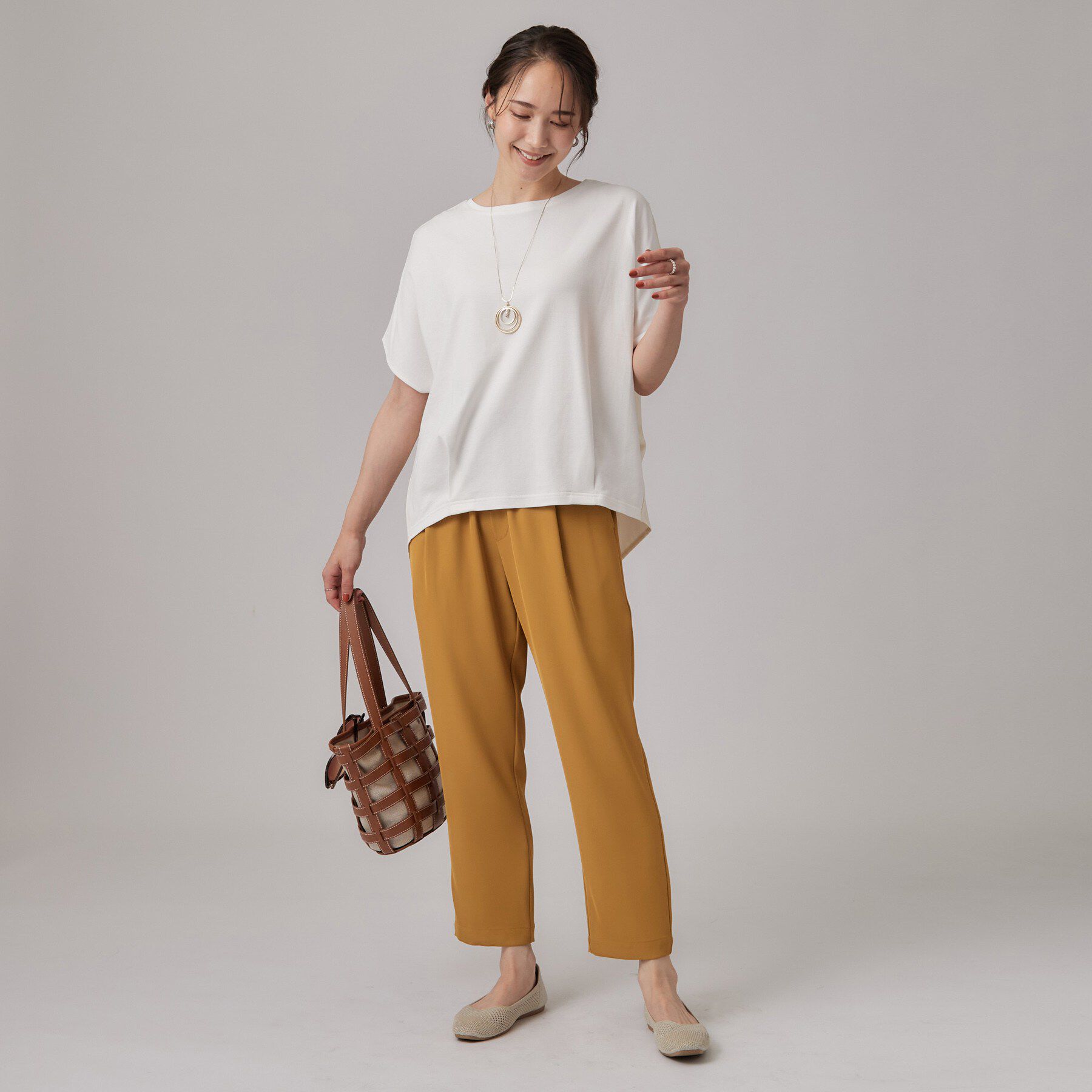 SHOO･LA･RUE「【ひんやり/UV】異素材ドッキング 裾タックプルオーバー」|Tシャツ・カットソー|