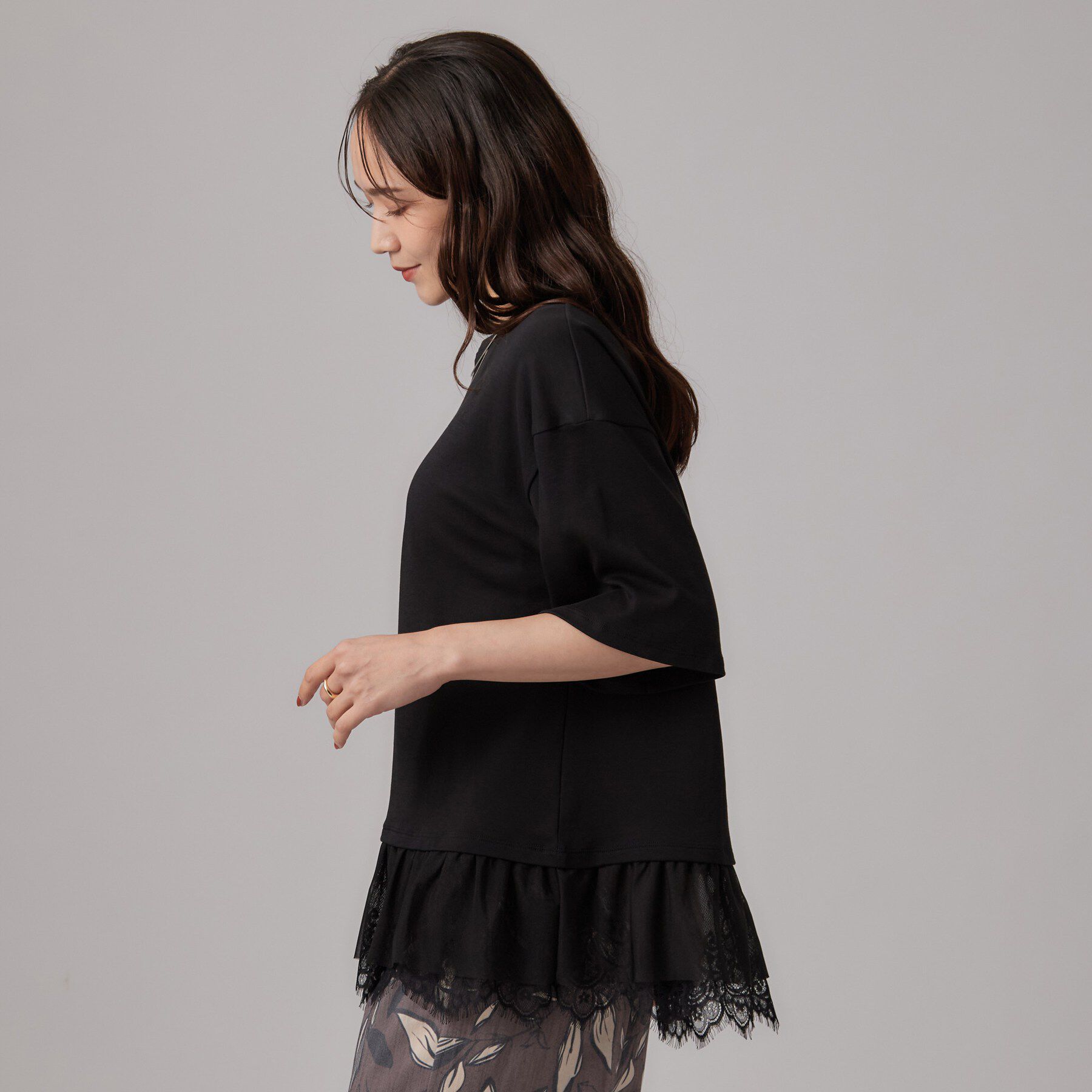 SHOO･LA･RUE「ひんやり裾レースTシャツ」|Tシャツ・カットソー|