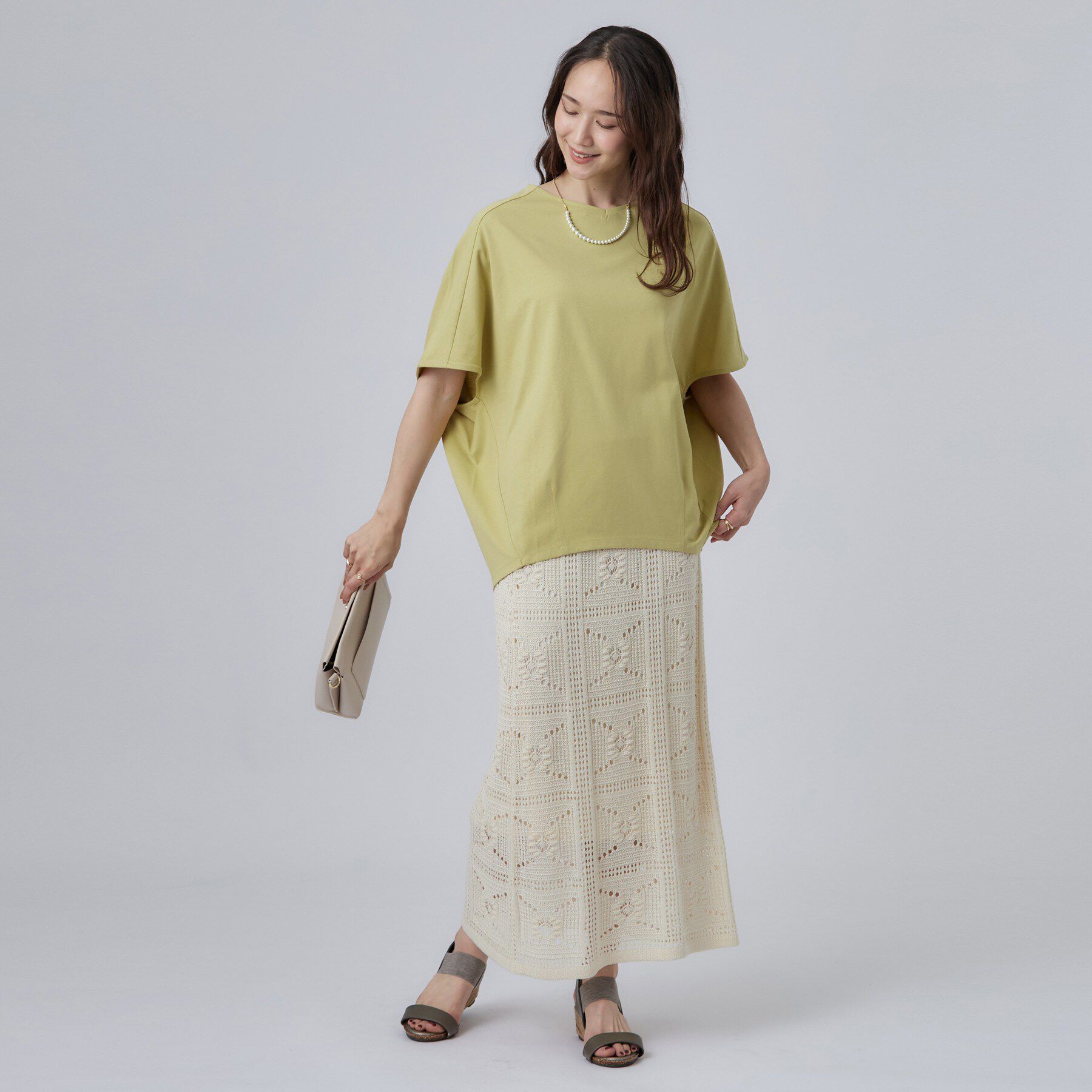 SHOO･LA･RUE「【ひんやり/体型カバー】インせず着られる 上品見えのドルマントップス」|Tシャツ・カットソー|