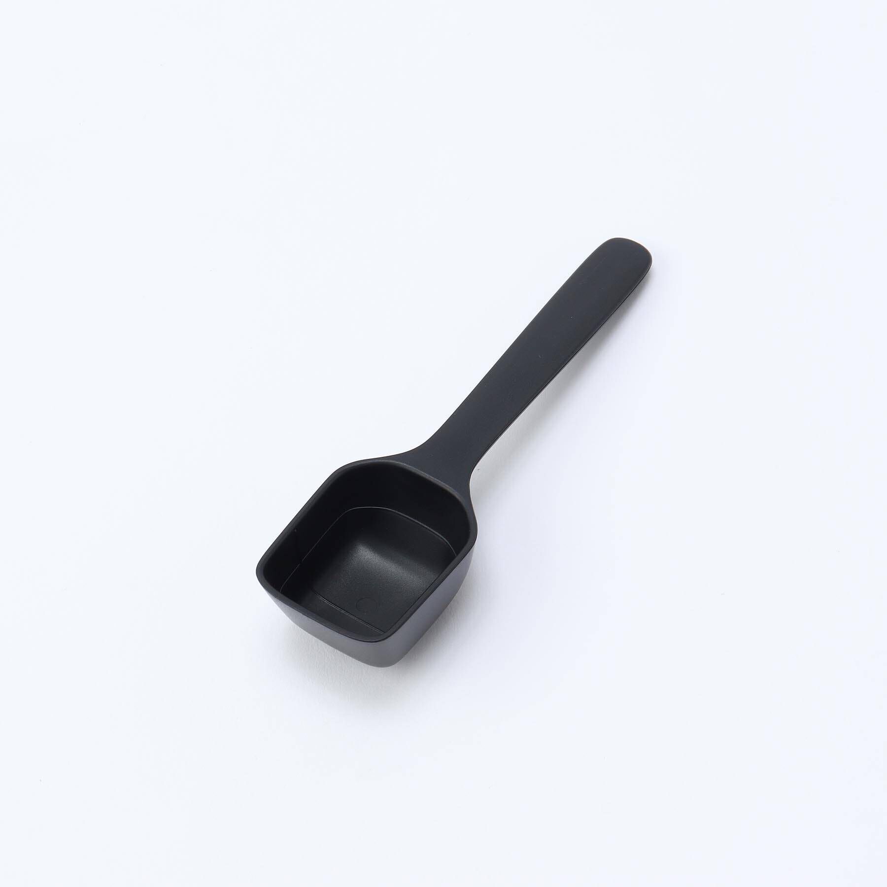 212 KITCHEN STORE「調味料ポット ワイド J921 BK ＜marna マーナ＞」|食器・キッチングッズ|