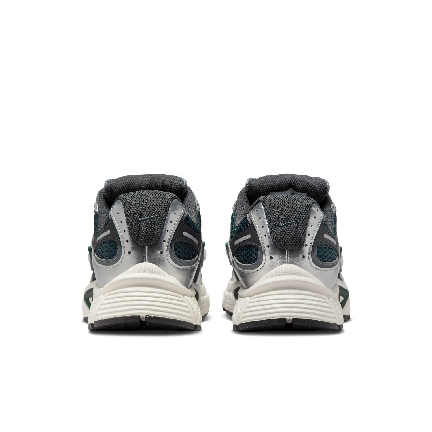 NIKE「【NIKE】W V5 RNR」|スニーカー|