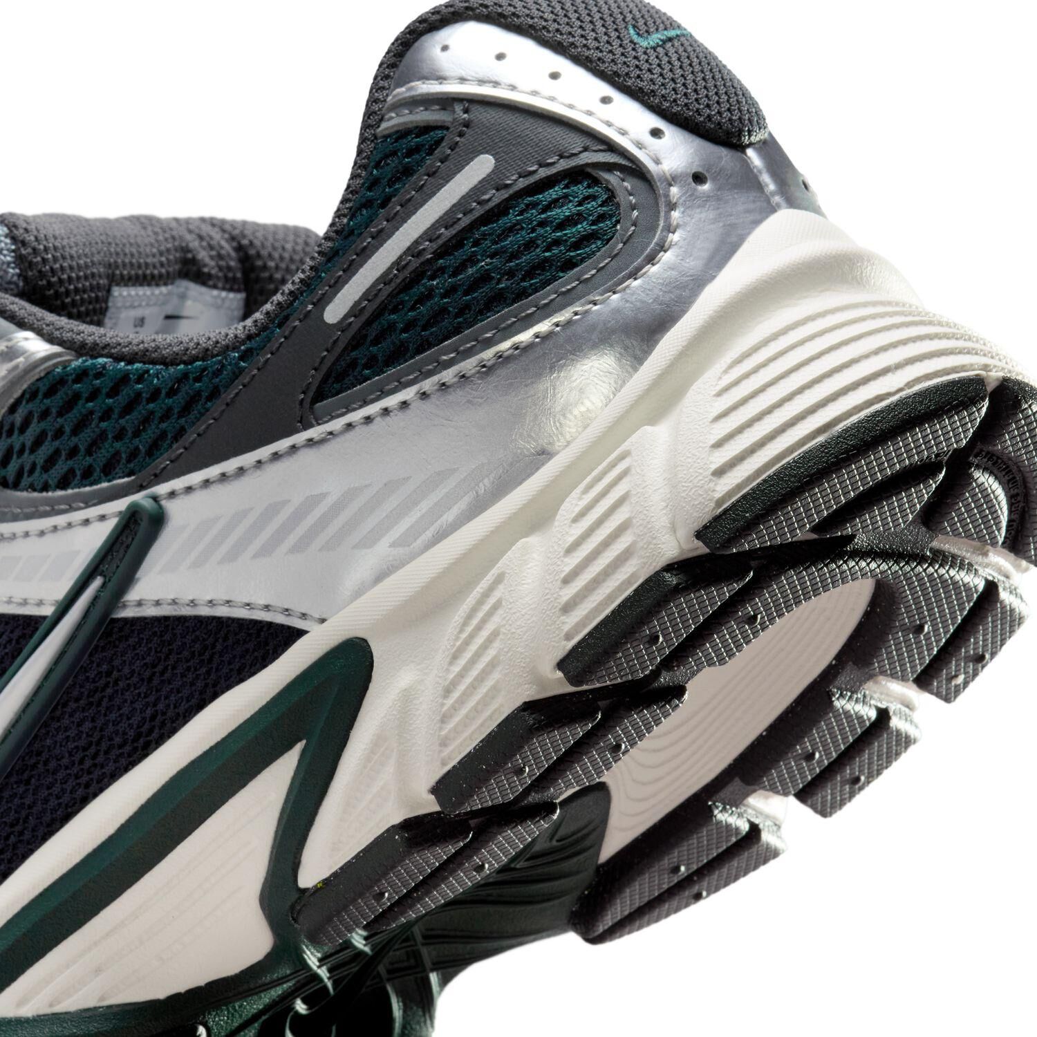 NIKE「【NIKE】W V5 RNR」|スニーカー|