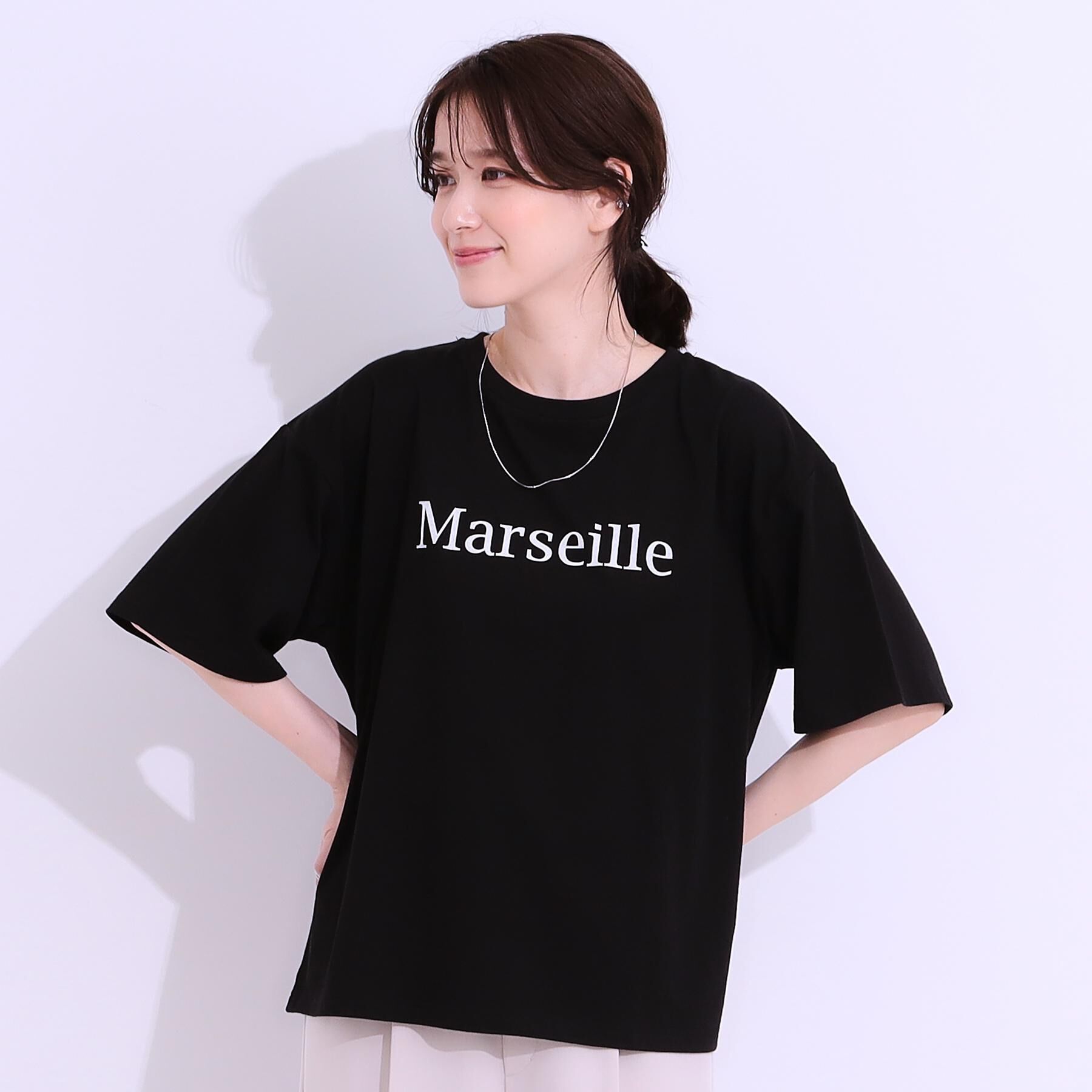SHOO･LA･RUE「【選べる4柄】コットンプリントロゴTシャツ」|Tシャツ・カットソー|