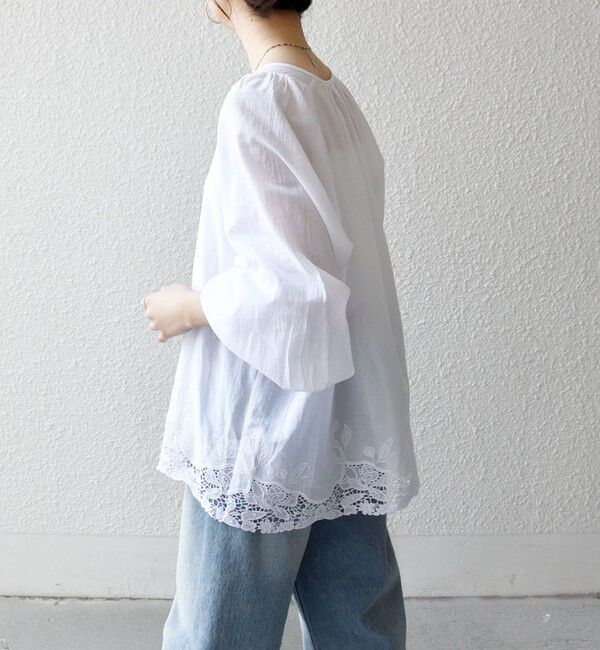 SHIPS any「SHIPS any:〈手洗い可能〉コットン レース ヘム キーネック ギャザー ブラウス」|シャツ・ブラウス|