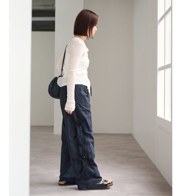 U by SPICK&SPAN「サイド刺繍パンツ」|スラックス|