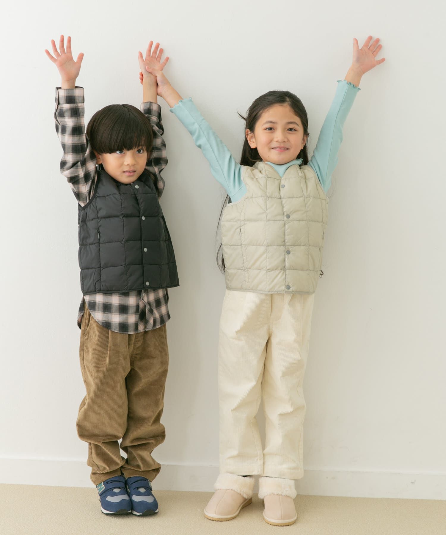 URBAN RESEARCH DOORS「TAION　V-NECK BUTTON DOWN VEST(KIDS)」|その他|