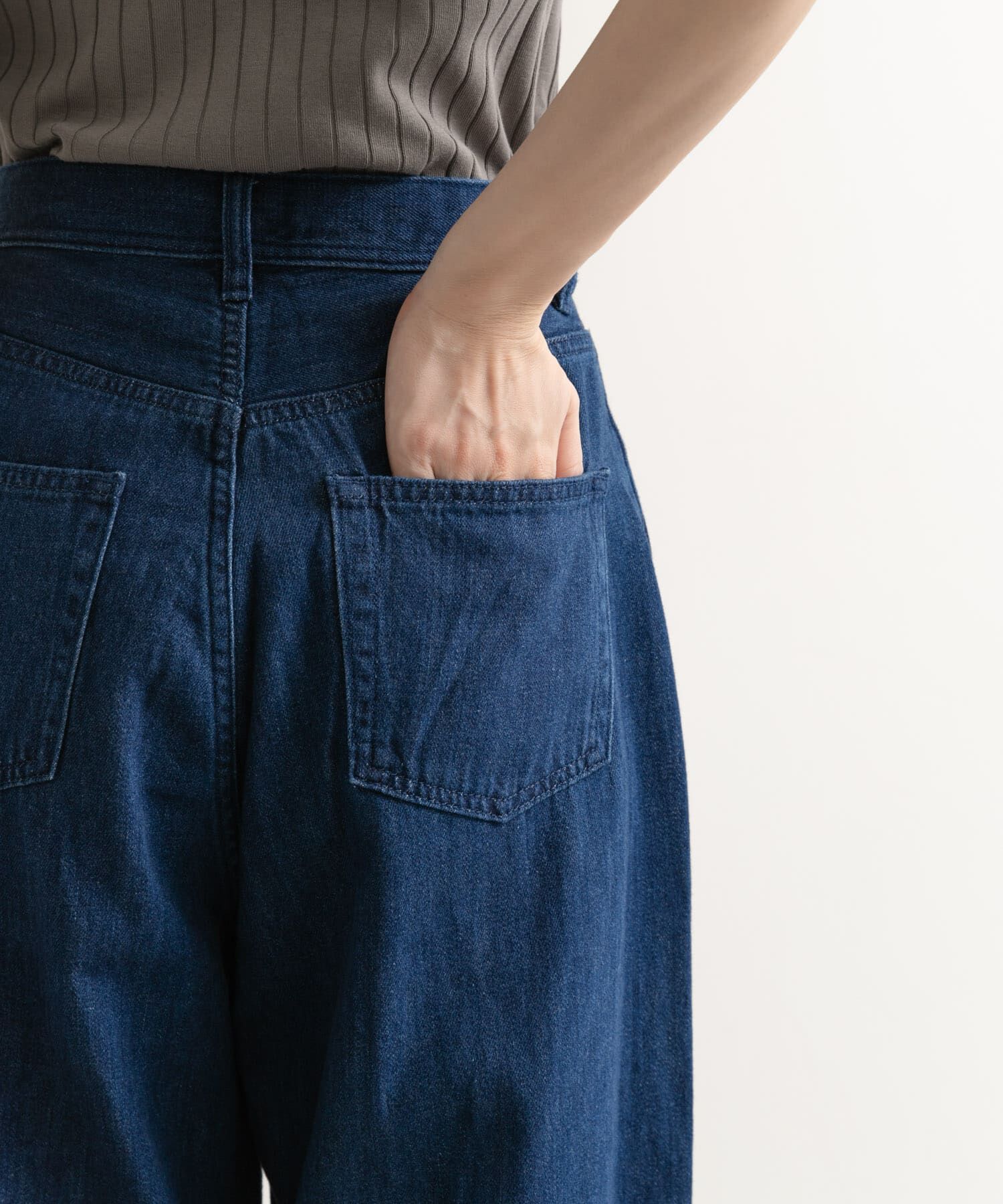URBAN RESEARCH DOORS「Denim Tuck Wide Pants」|デニム|