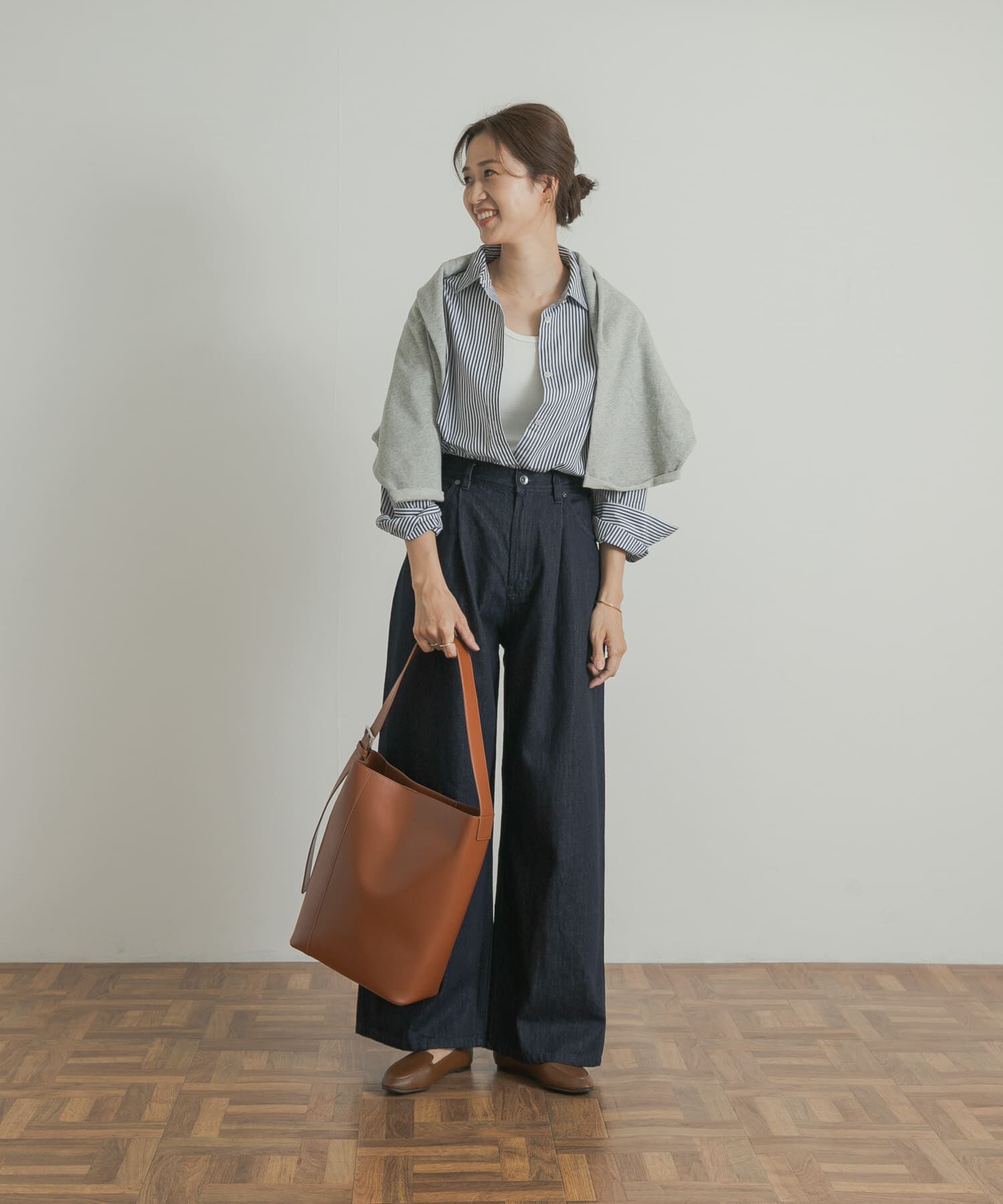 URBAN RESEARCH DOORS「Denim Tuck Wide Pants」|デニム|