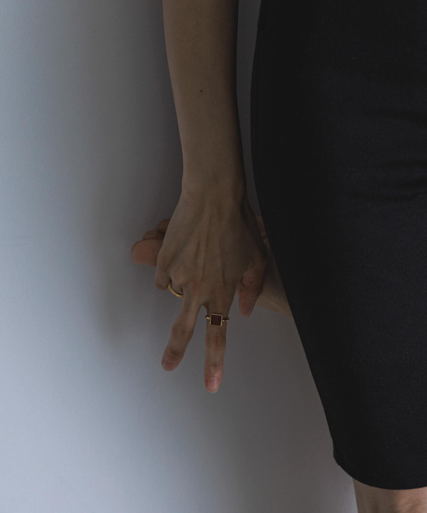 SMELLY「SMELLY so&rsquo;　square carnelian ring」|リング|