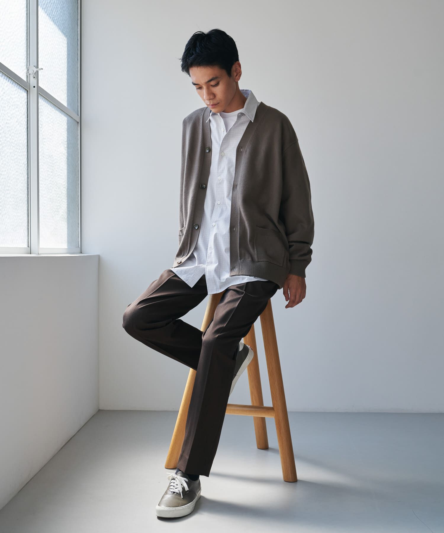 URBAN RESEARCH DOORS「『XLｻｲｽﾞ/WEB限定/仁村紗和さん着用』『UR TECH 200日ﾆｯﾄ』Vﾈｯｸｶｰ」|カーディガン|