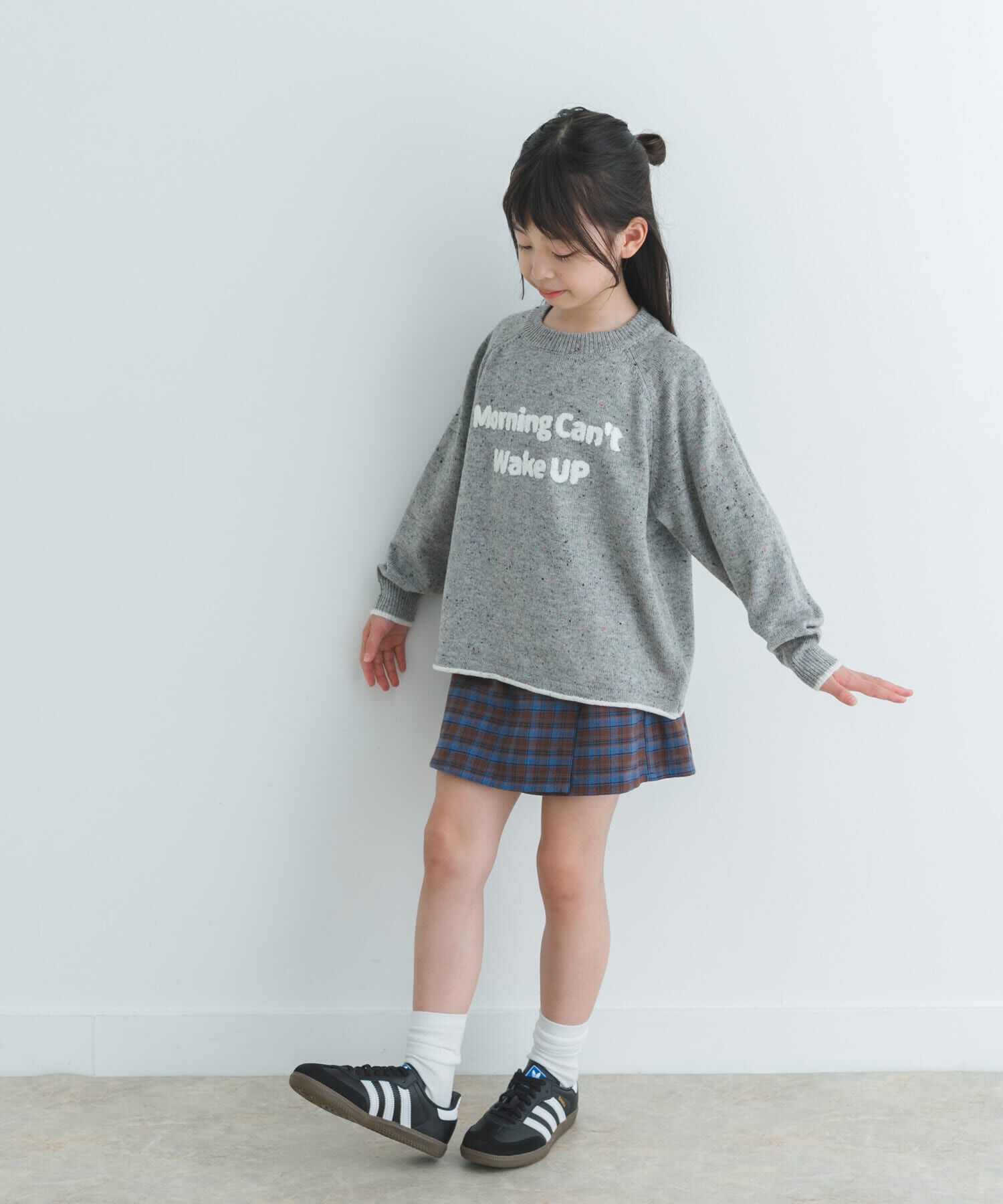 URBAN RESEARCH DOORS「サガラ刺繍ロゴニット(KIDS)」|ニット・セーター|