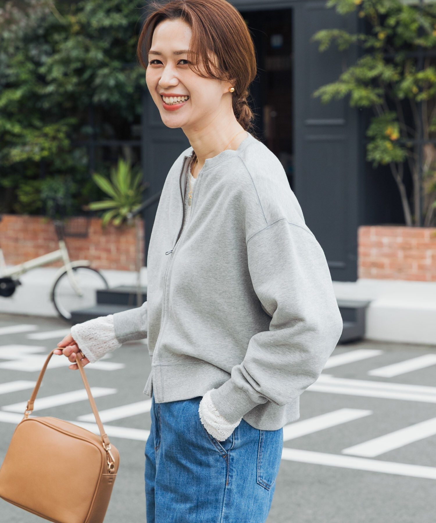 URBAN RESEARCH DOORS「『WEB/一部店舗限定カラー』コットンスウェットジップカーディガン」|カーディガン|グレー