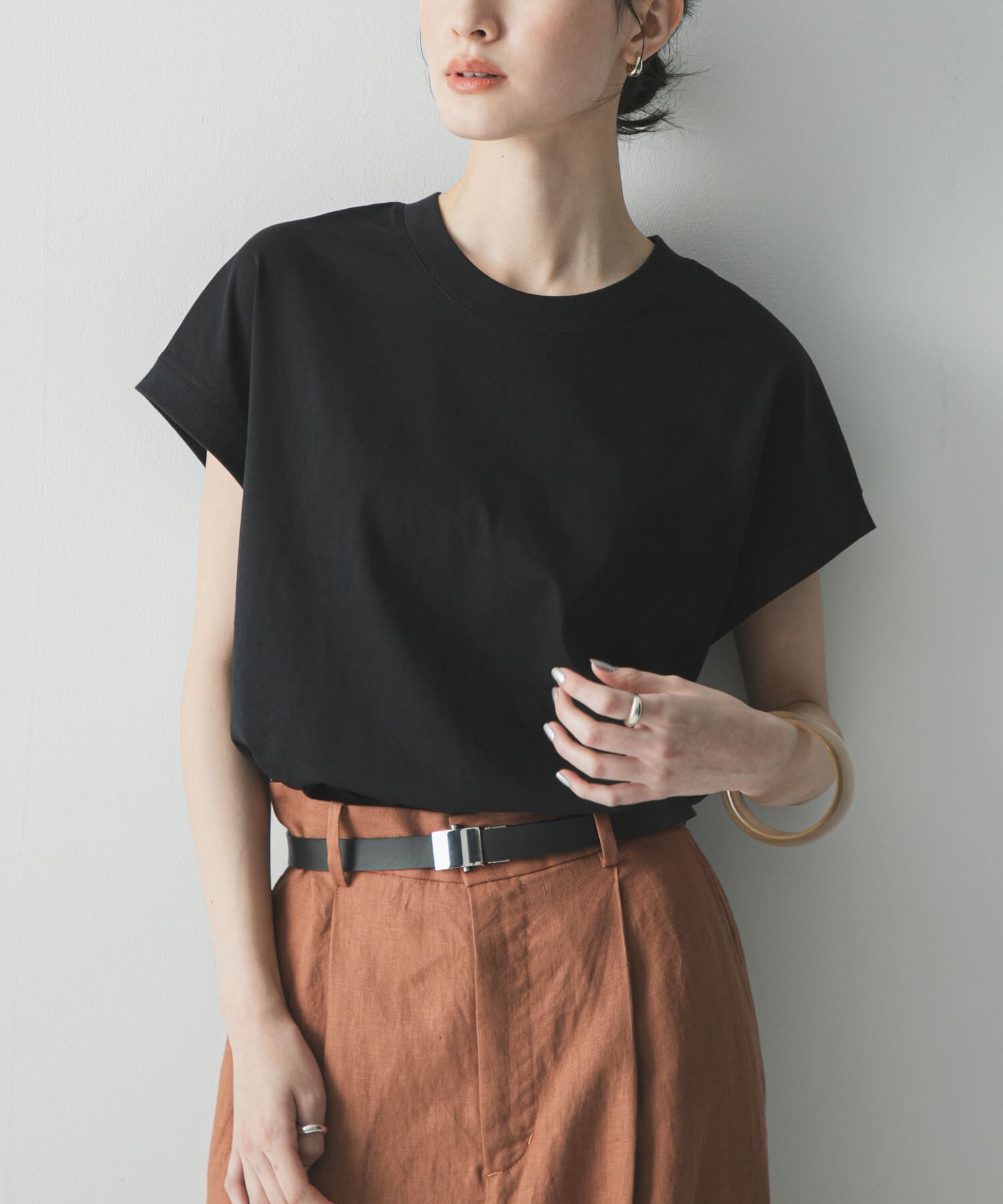 URBAN RESEARCH「『UR TECH/汗染み防止』スーピマコットンフレンチスリーブカットソー」|Tシャツ・カットソー|
