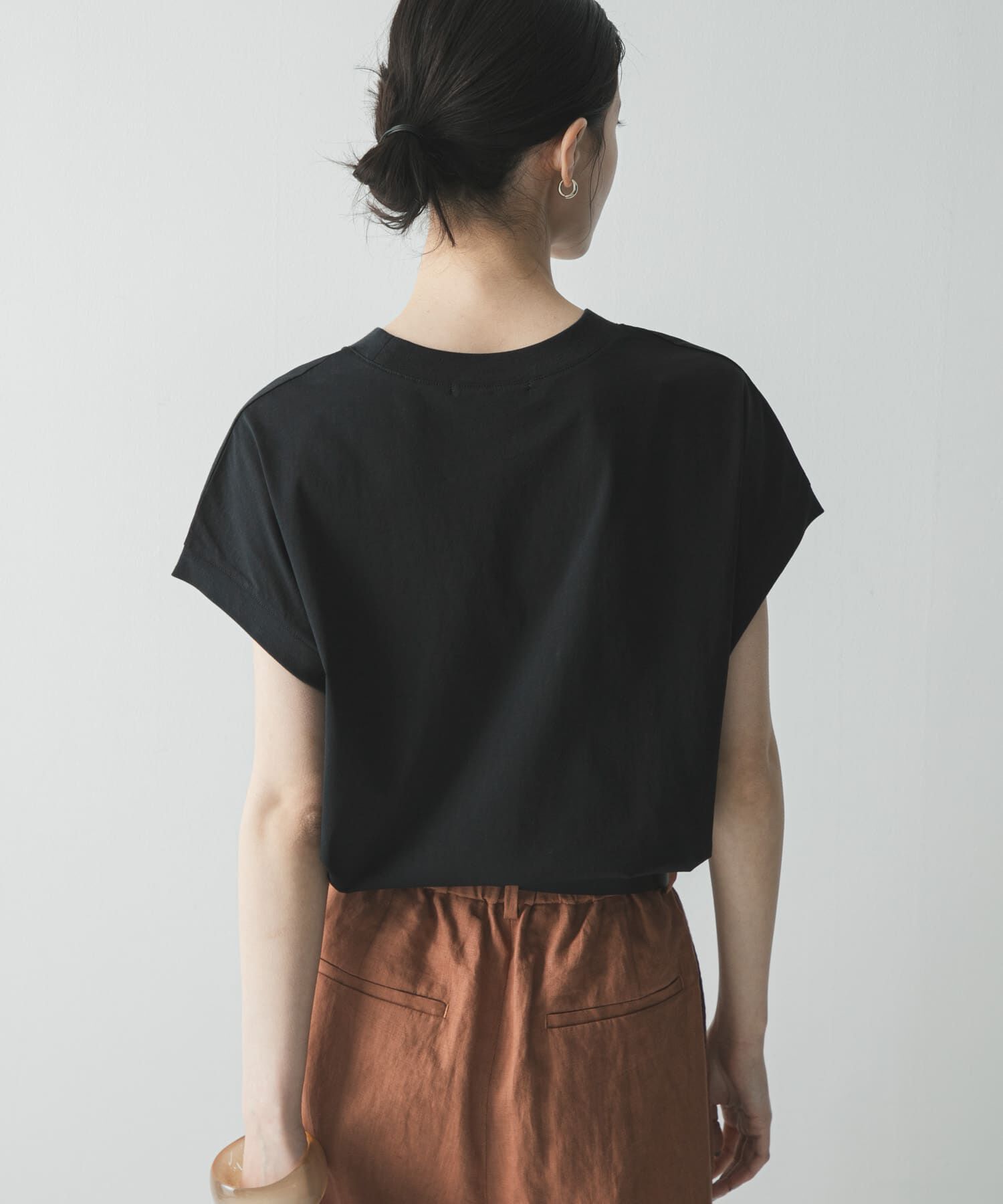 URBAN RESEARCH「『UR TECH/汗染み防止』スーピマコットンフレンチスリーブカットソー」|Tシャツ・カットソー|