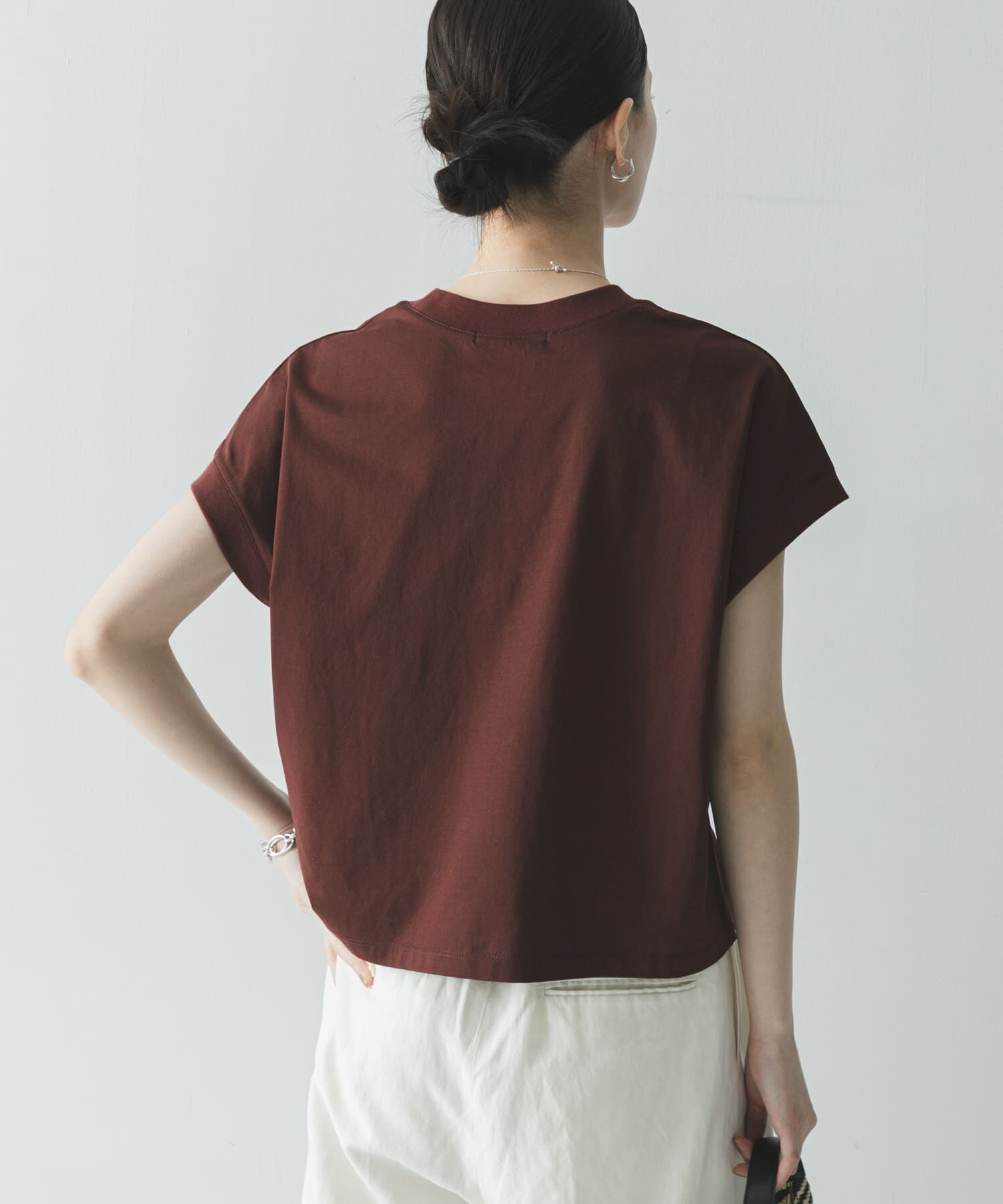 URBAN RESEARCH「『UR TECH/汗染み防止』スーピマコットンフレンチスリーブカットソー」|Tシャツ・カットソー|