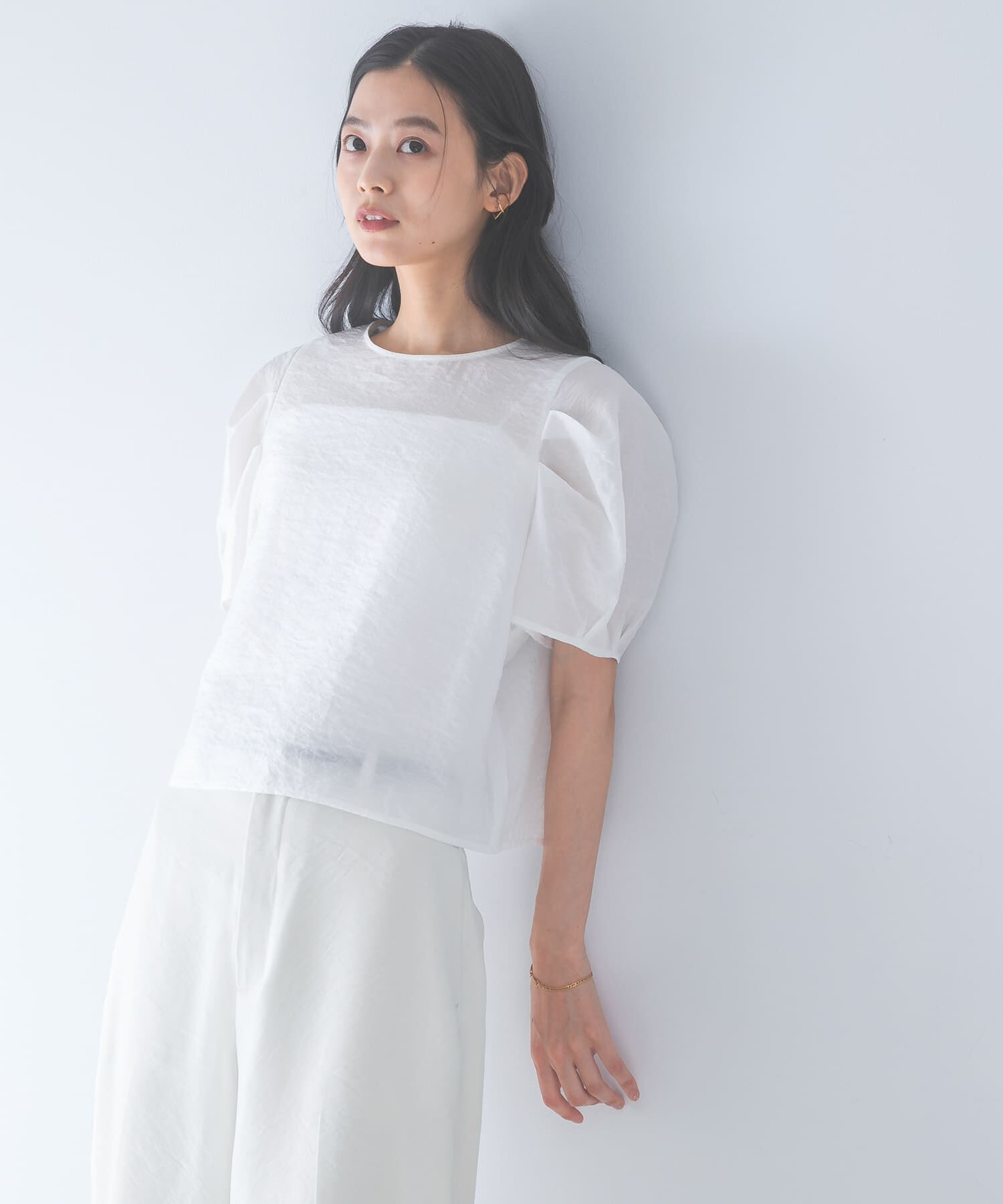 URBAN RESEARCH ROSSO「『WEB限定』フォルムスリーブシアーブラウス」|シャツ・ブラウス|