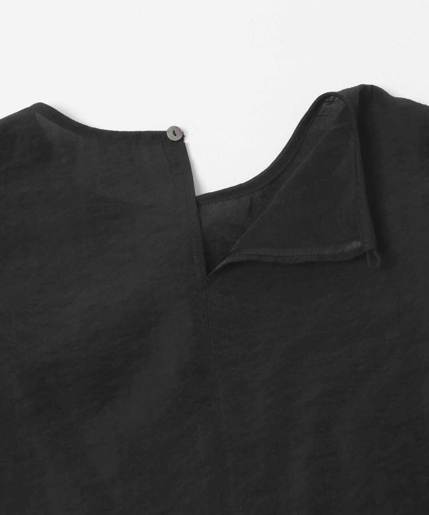 URBAN RESEARCH ROSSO「『WEB限定』フォルムスリーブシアーブラウス」|シャツ・ブラウス|