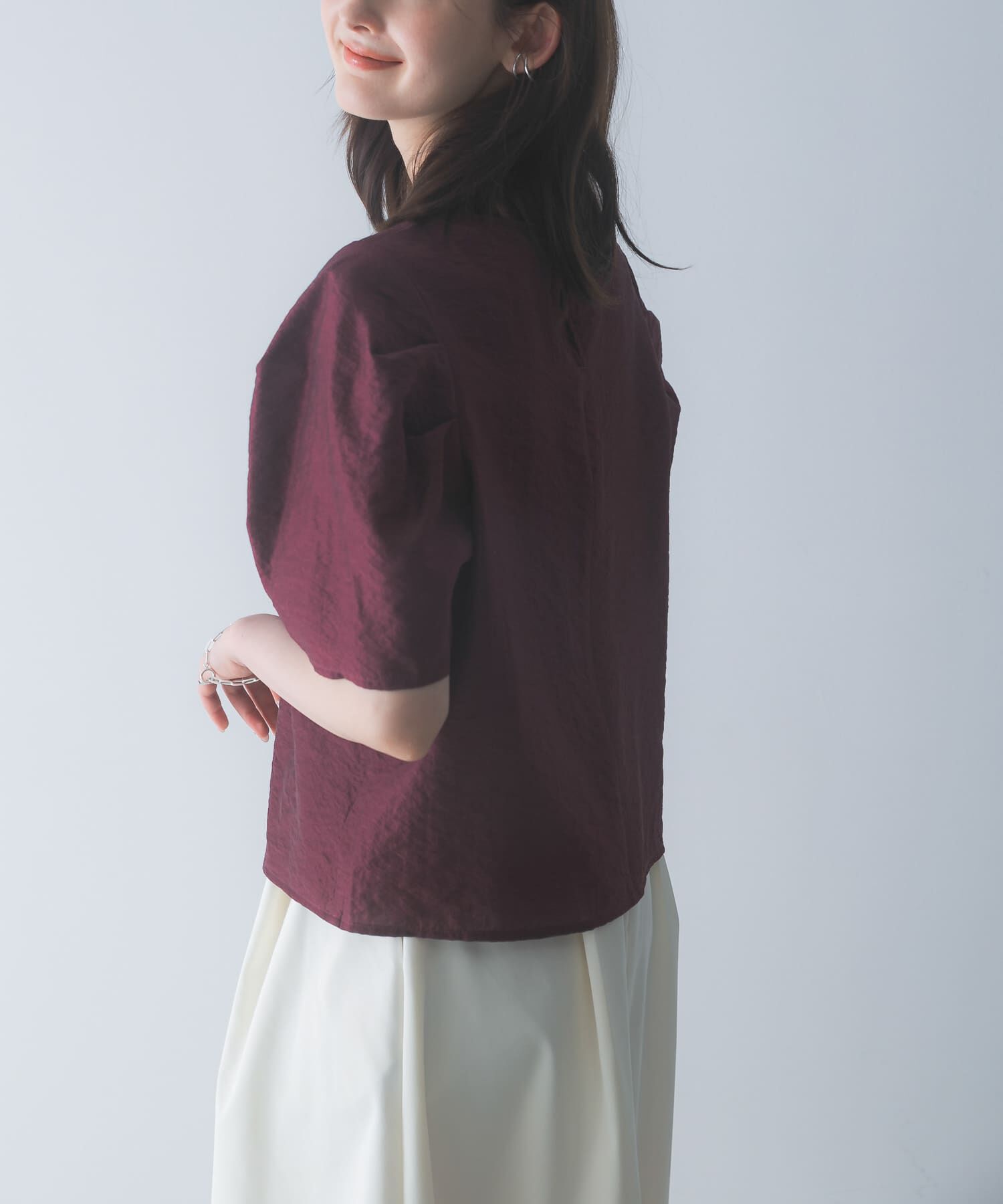 URBAN RESEARCH ROSSO「『WEB限定』フォルムスリーブシアーブラウス」|シャツ・ブラウス|