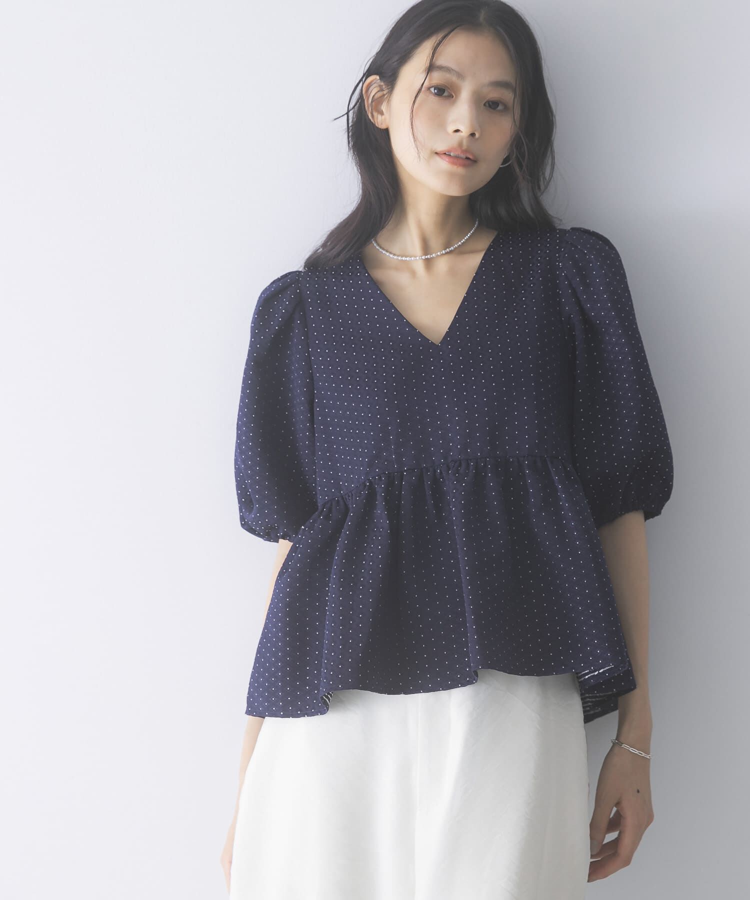 URBAN RESEARCH ROSSO「『WEB限定』ジャガードペプラムＶネックブラウス」|シャツ・ブラウス|