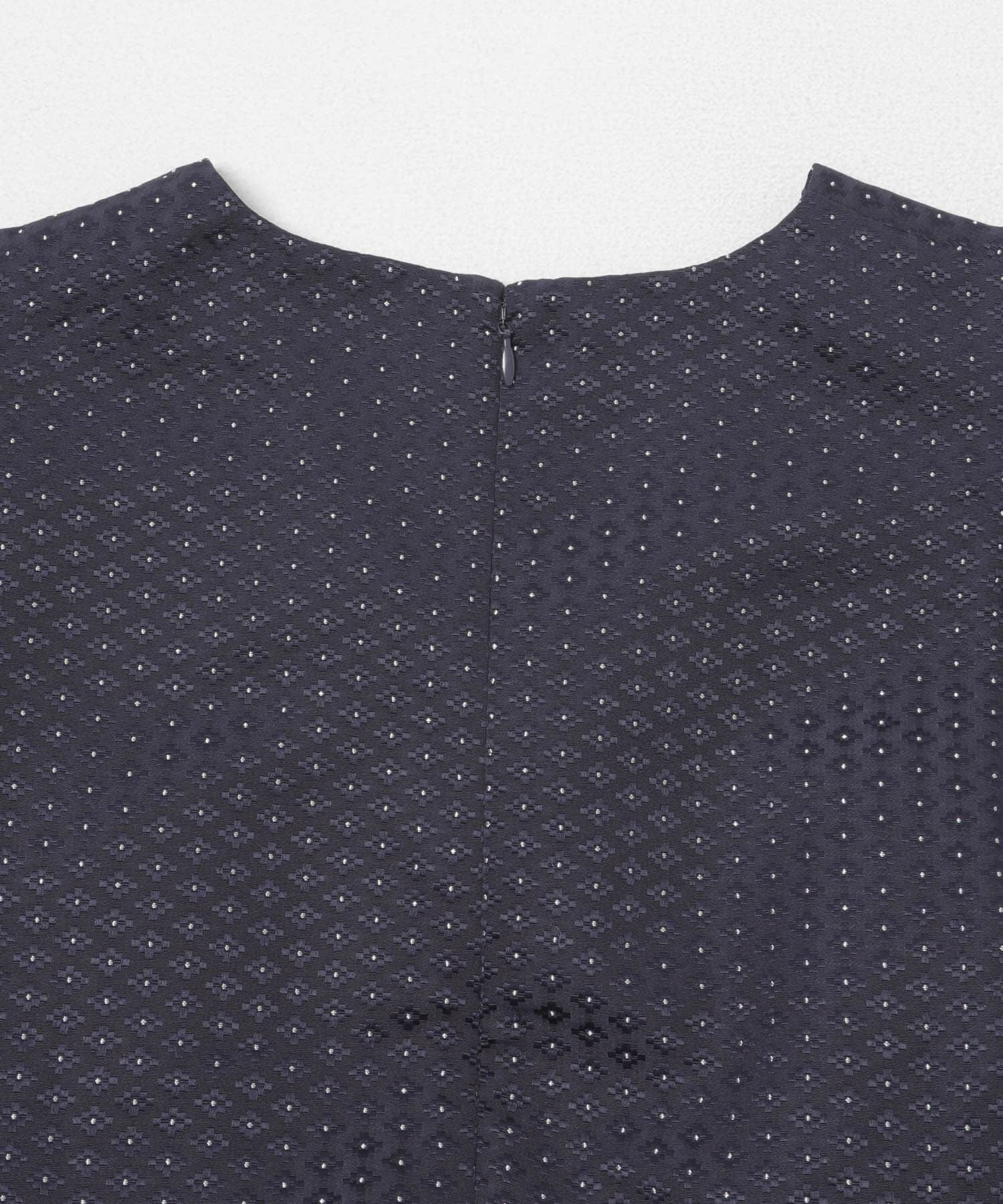 URBAN RESEARCH ROSSO「『WEB限定』ジャガードペプラムＶネックブラウス」|シャツ・ブラウス|