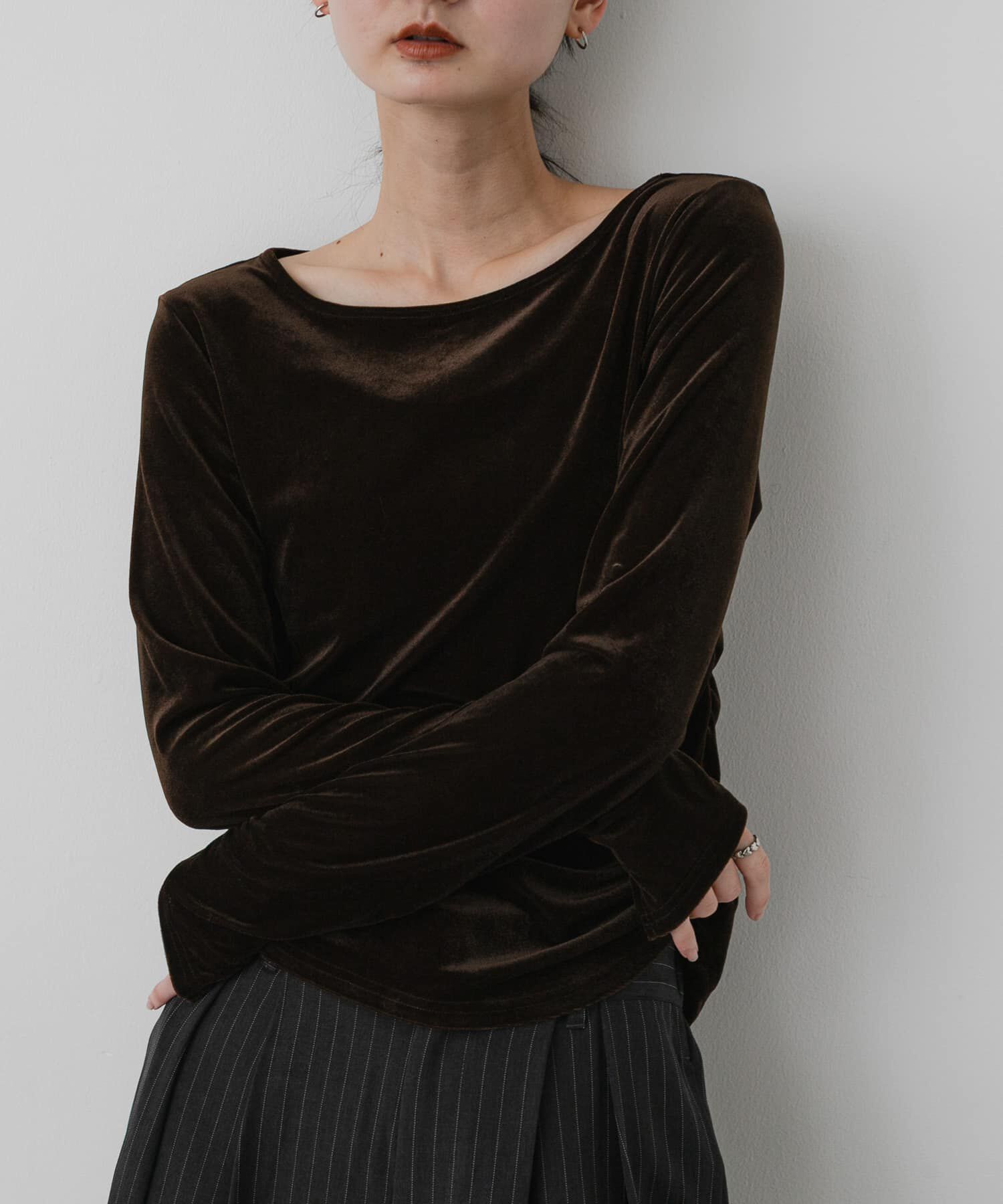 SENSE OF PLACE by URBAN RESEARCH「サイドシャーリングベロアロングTシャツ」|Tシャツ・カットソー|ブラウン