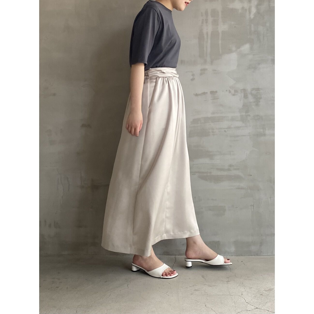 HELIOPOLE「HELIOPOLE KALINE SATIN SKIRT SOLID」|スカート|
