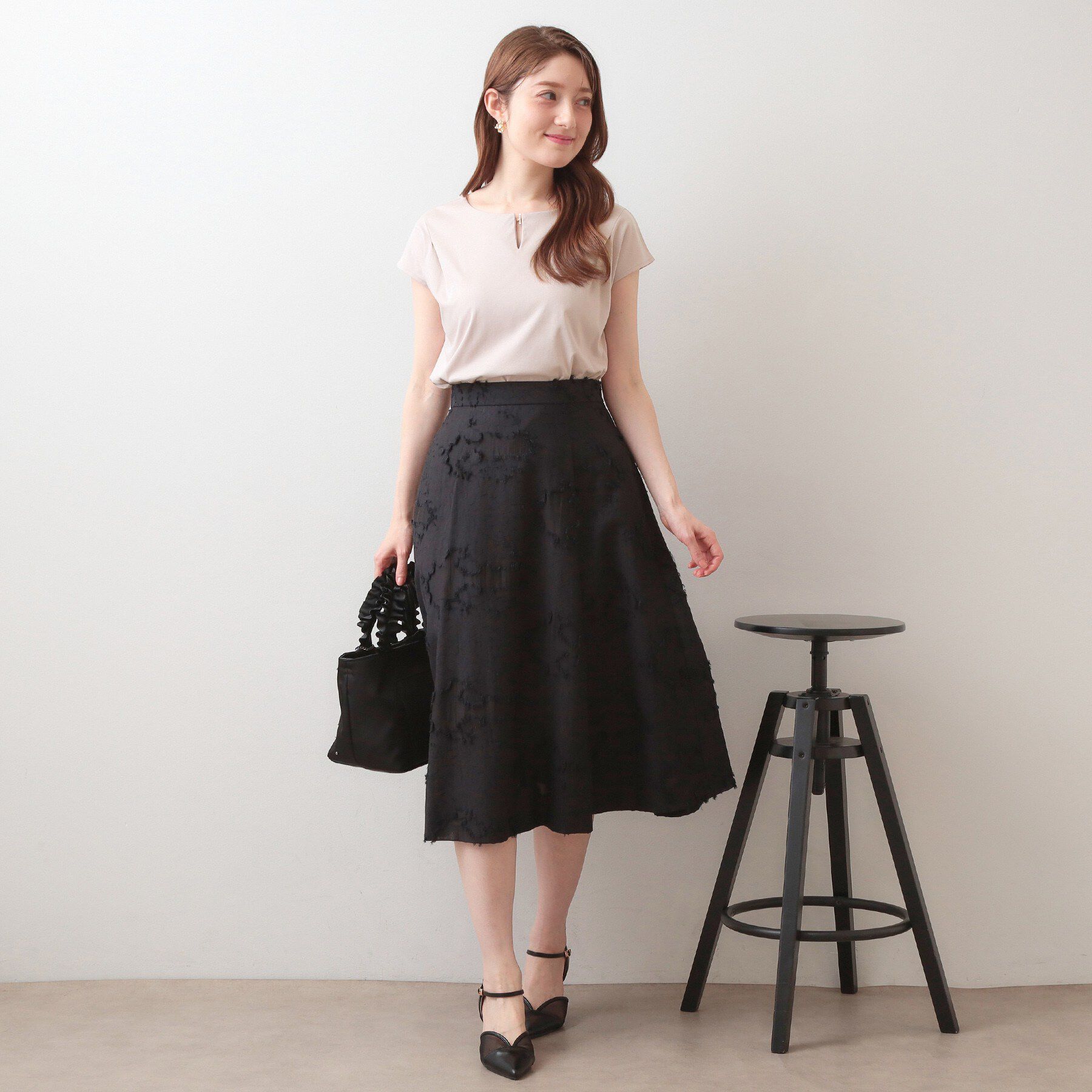 index「【接触冷感】ビジューキーネックフレンチトップス《UVケア／洗濯機OK／XS～3L／8col》」|Tシャツ・カットソー|