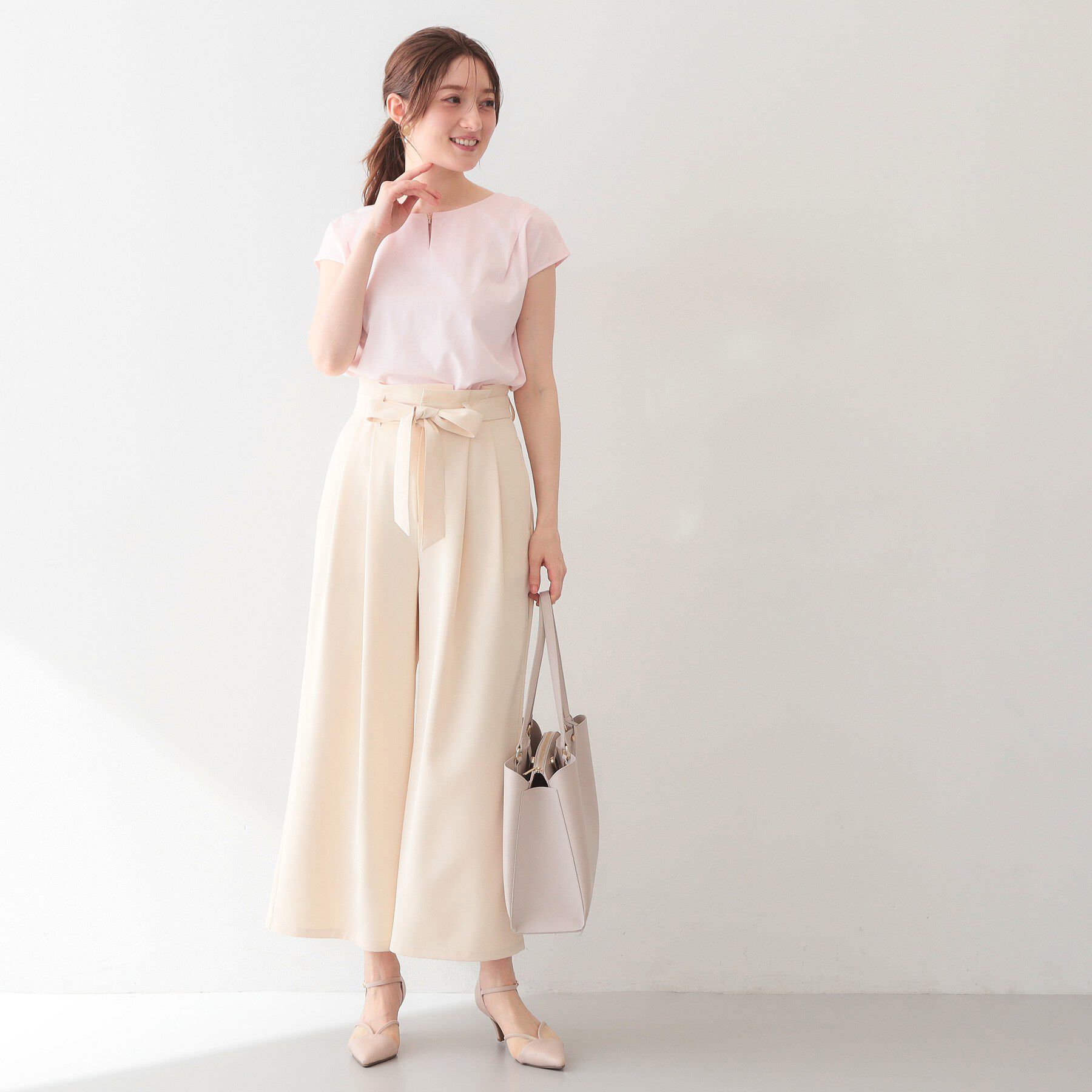 index「【接触冷感】ビジューキーネックフレンチトップス《UVケア／洗濯機OK／XS～3L／8col》」|Tシャツ・カットソー|