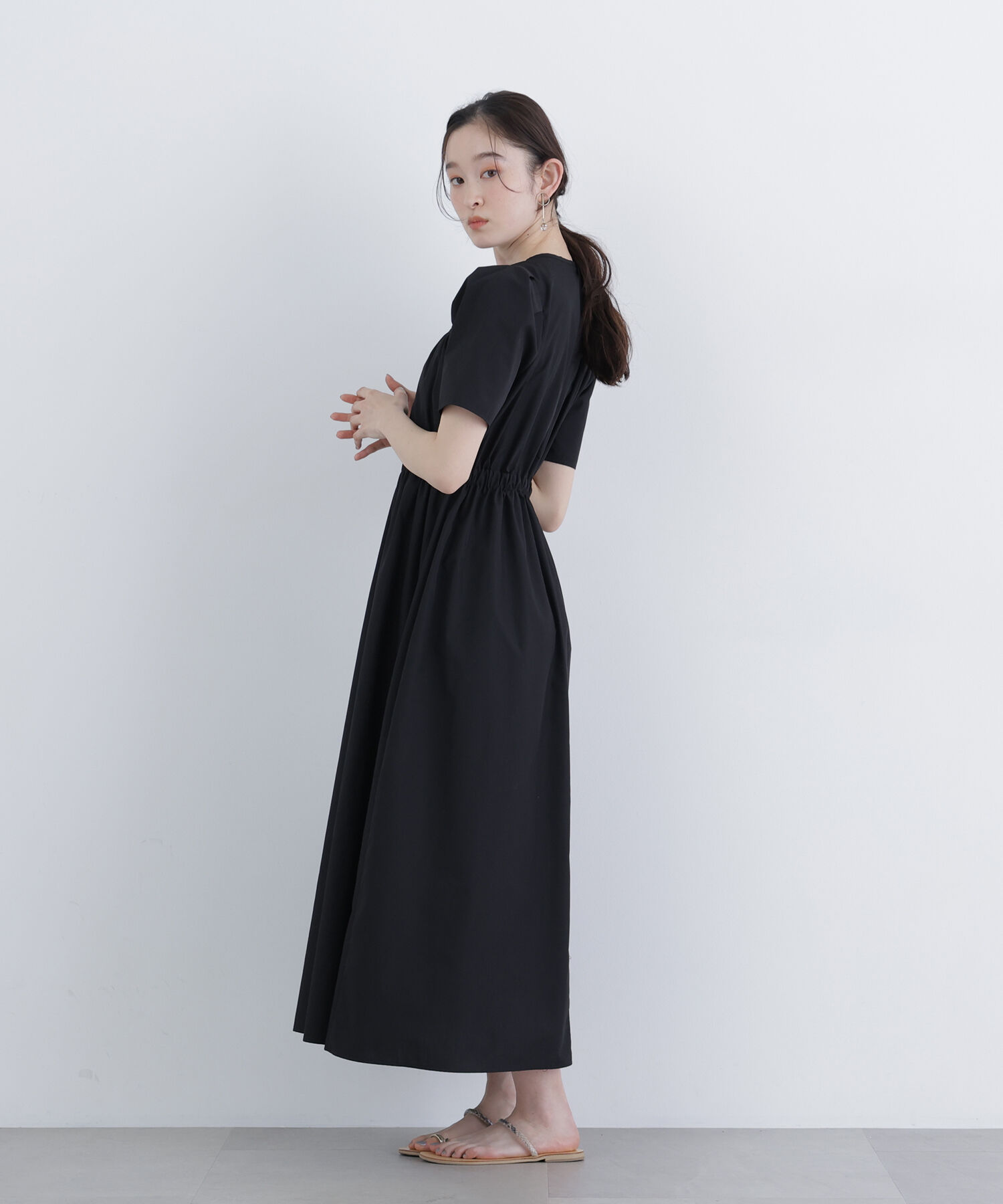  「〈N.〉ローンタックショルダーワンピース」|ワンピース|