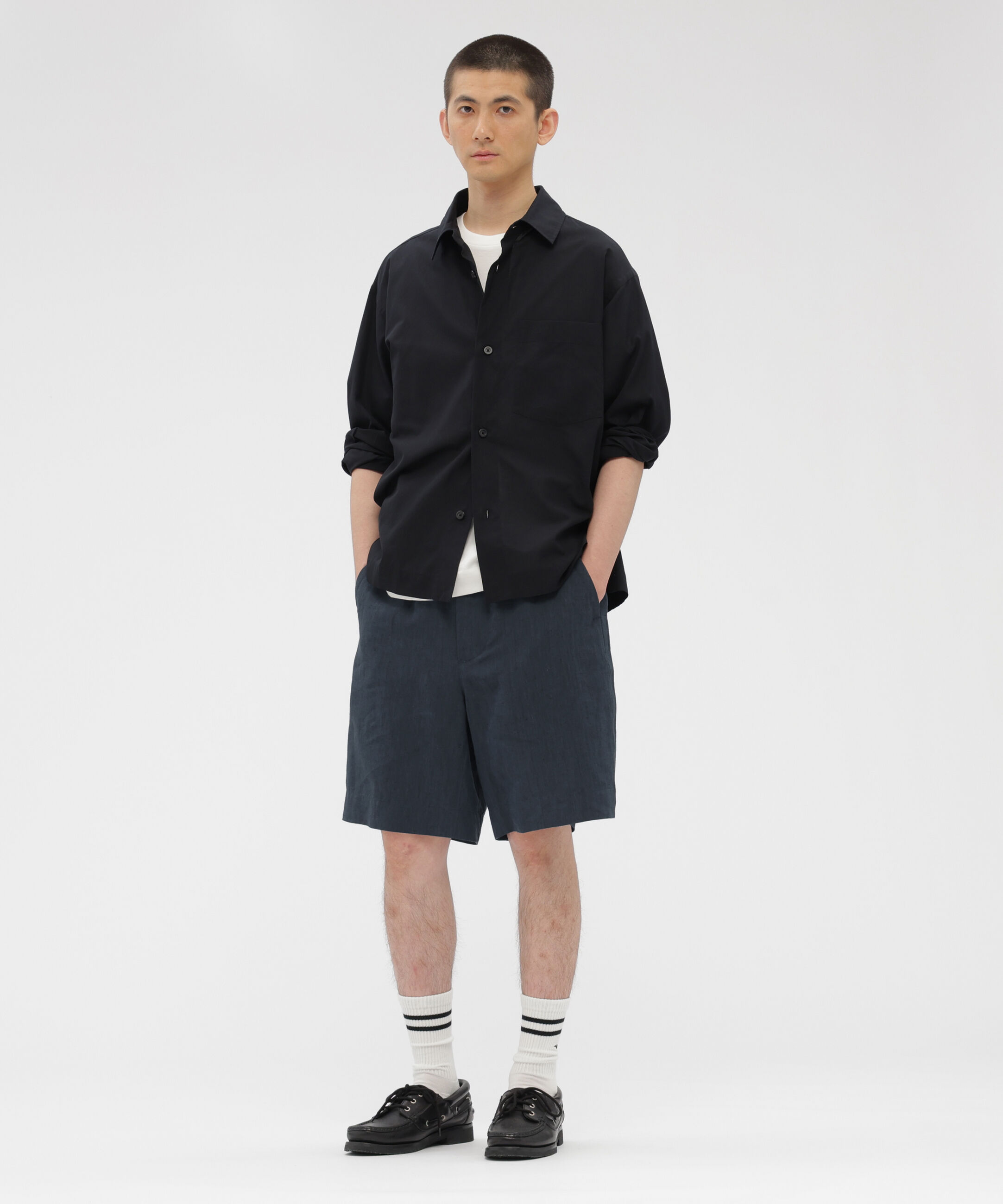MARGARET HOWELL「YARN DYED LINEN PLAINWEAVE TROUSERS」|その他|DARK BLUE4
