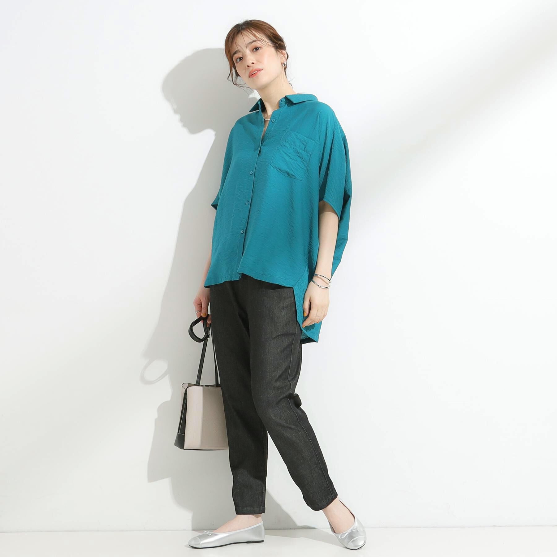 SHOO･LA･RUE「【洗える/S-LL/5分袖】1枚でも羽織としても。さらさらドレープシャツ」|シャツ・ブラウス|