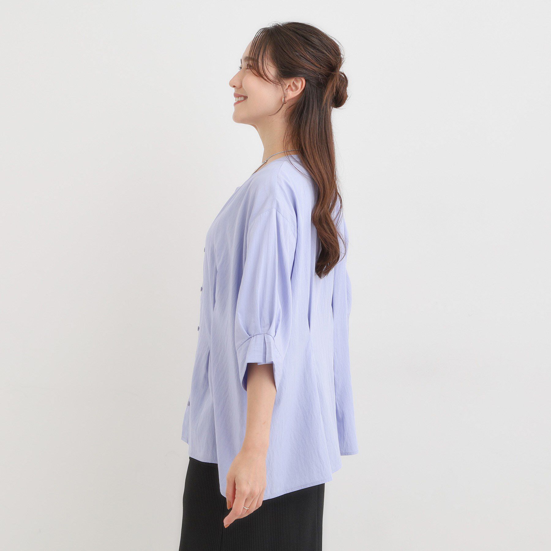 SHOO･LA･RUE「【S-LL/通勤スタイルにも】ウエストタックで程よくシェイプ 大人の上品ブラウス」|シャツ・ブラウス|