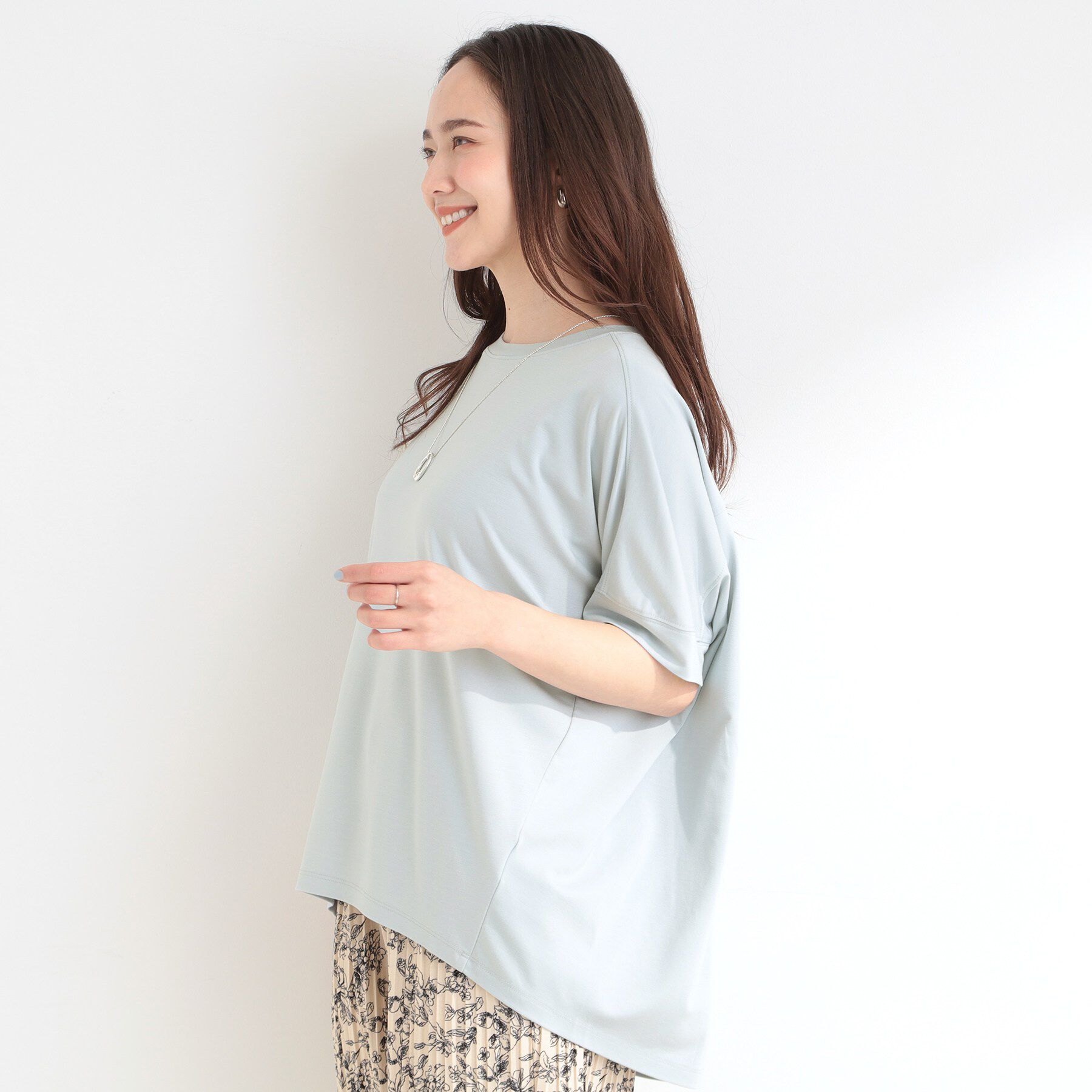 SHOO･LA･RUE「【ひんやり/UV/S-LL/体型カバー】インせずゆるっと決まる ひやとろドルマンTシャツ」|Tシャツ・カットソー|