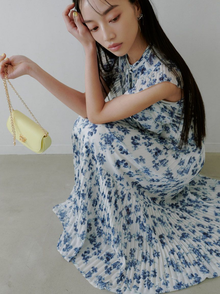 SNIDEL「【販路限定サイズあり】Sustainableフリルワンピース」|ワンピース|